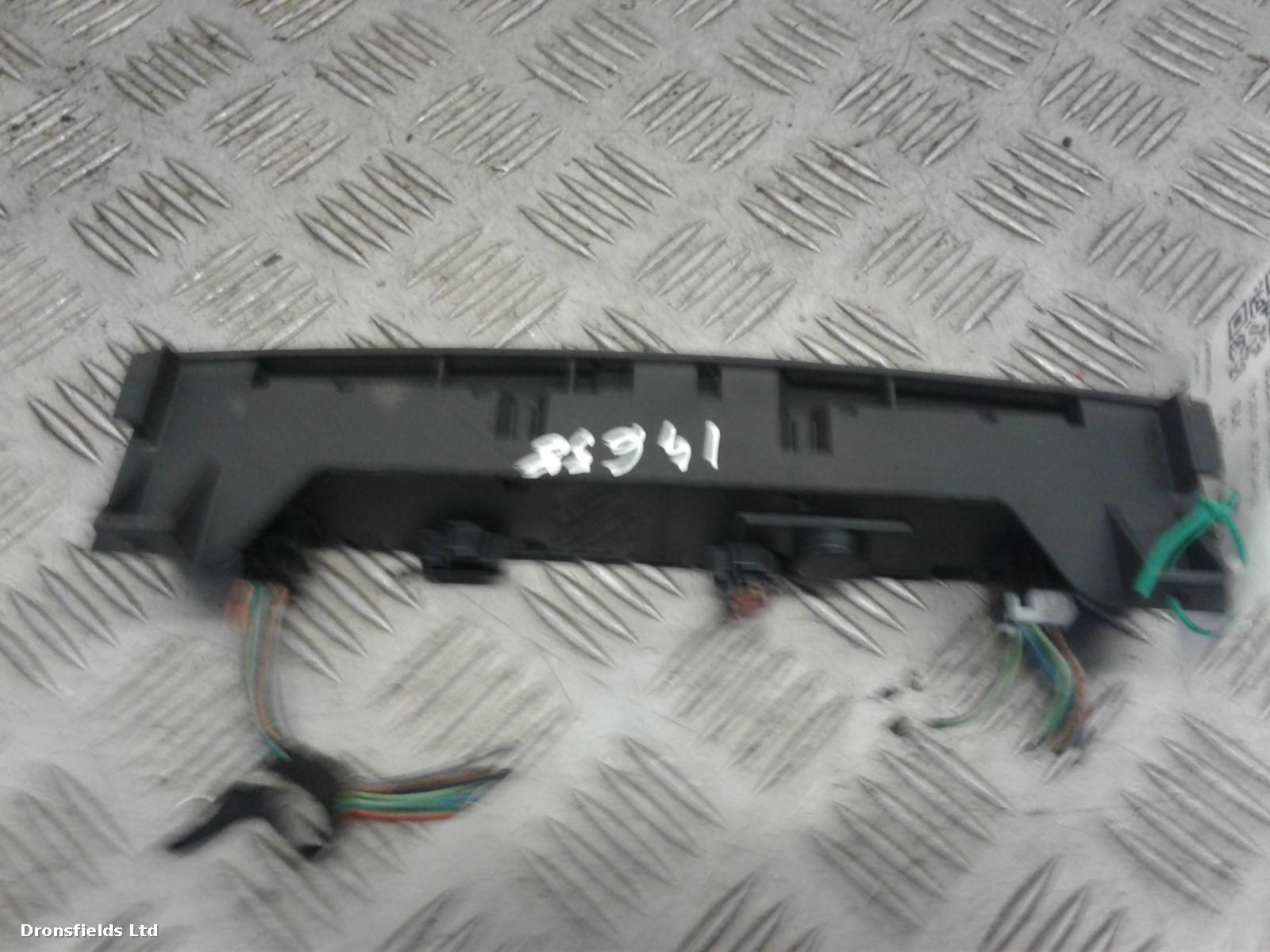 View Auto part Flasher/Hazard Relay Mercedes Slk 2004