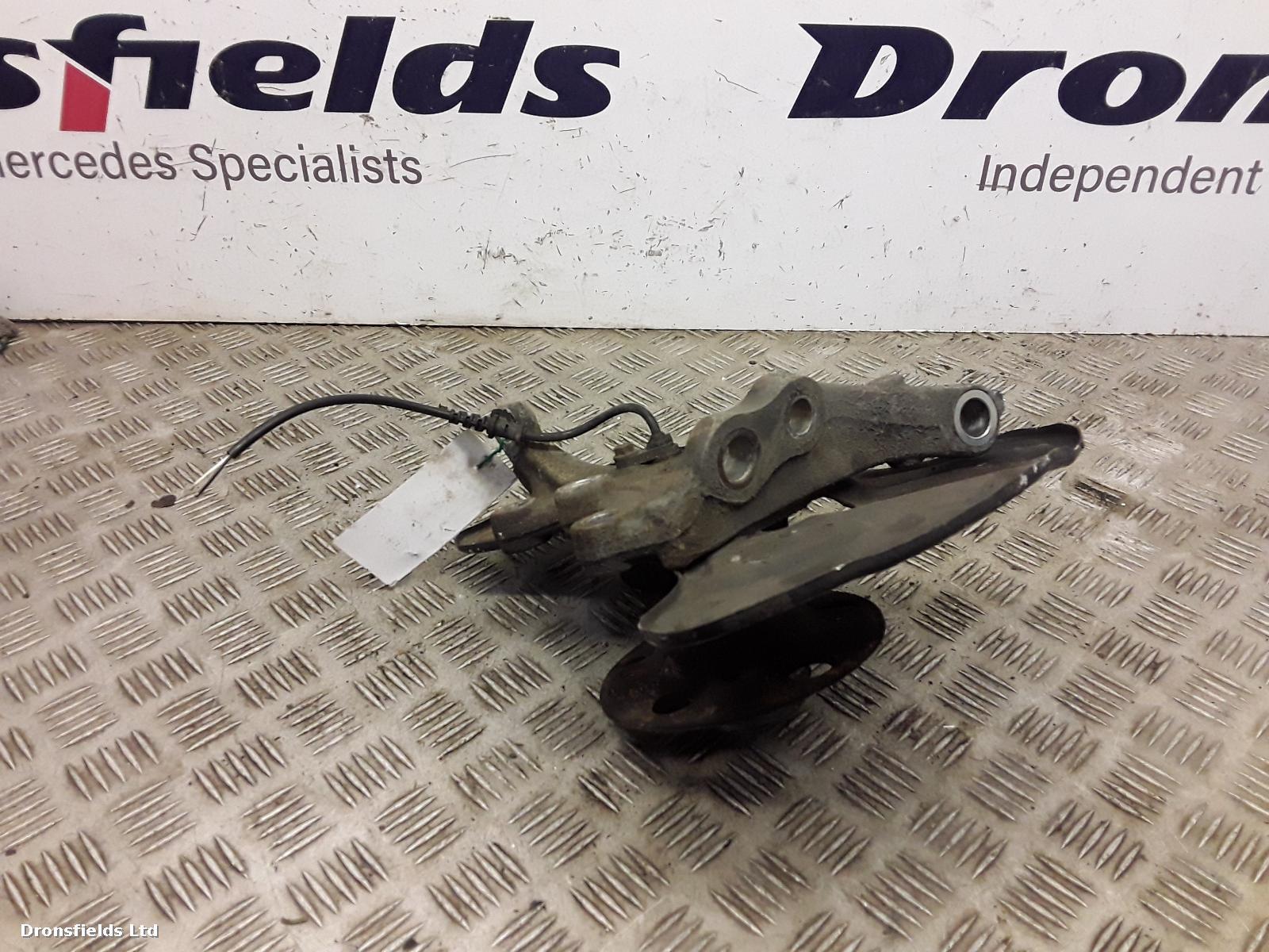 View Auto part LF Hub/Stub Axle Assembly Mercedes E Class 2011
