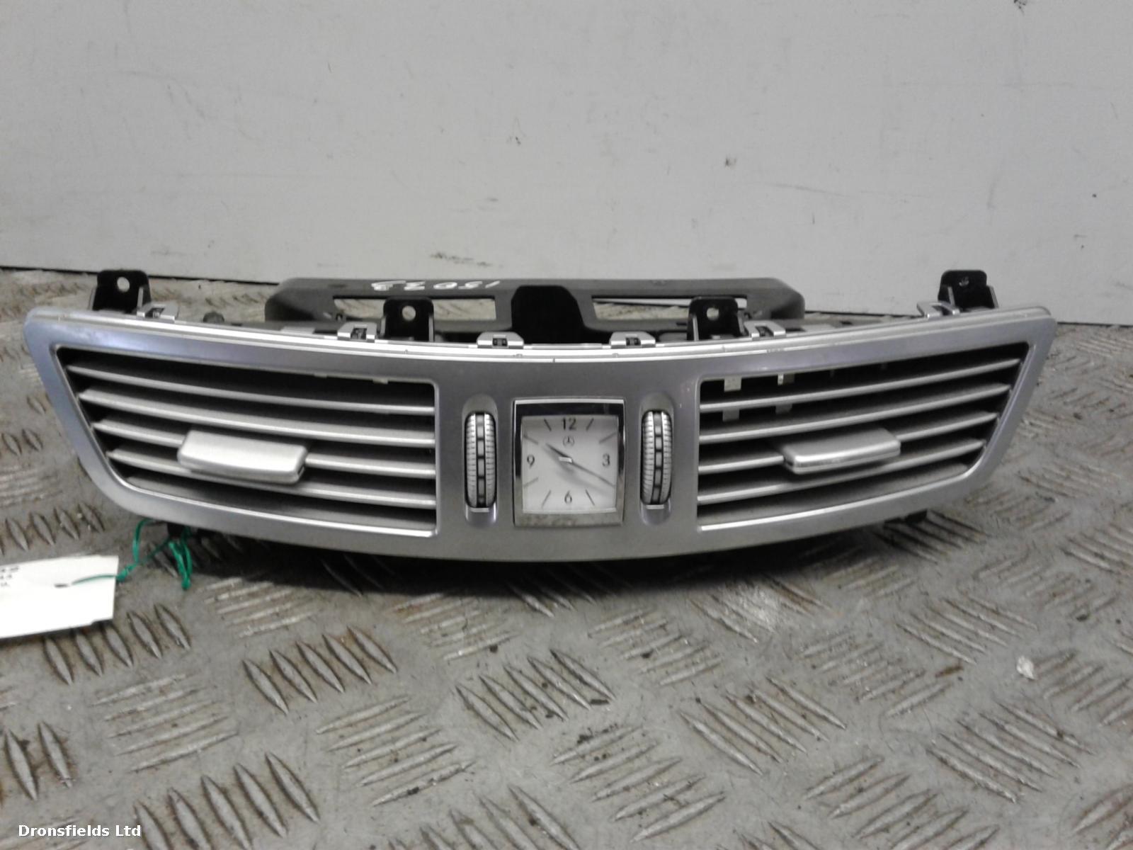 View Auto part Clock Mercedes S Class 2009