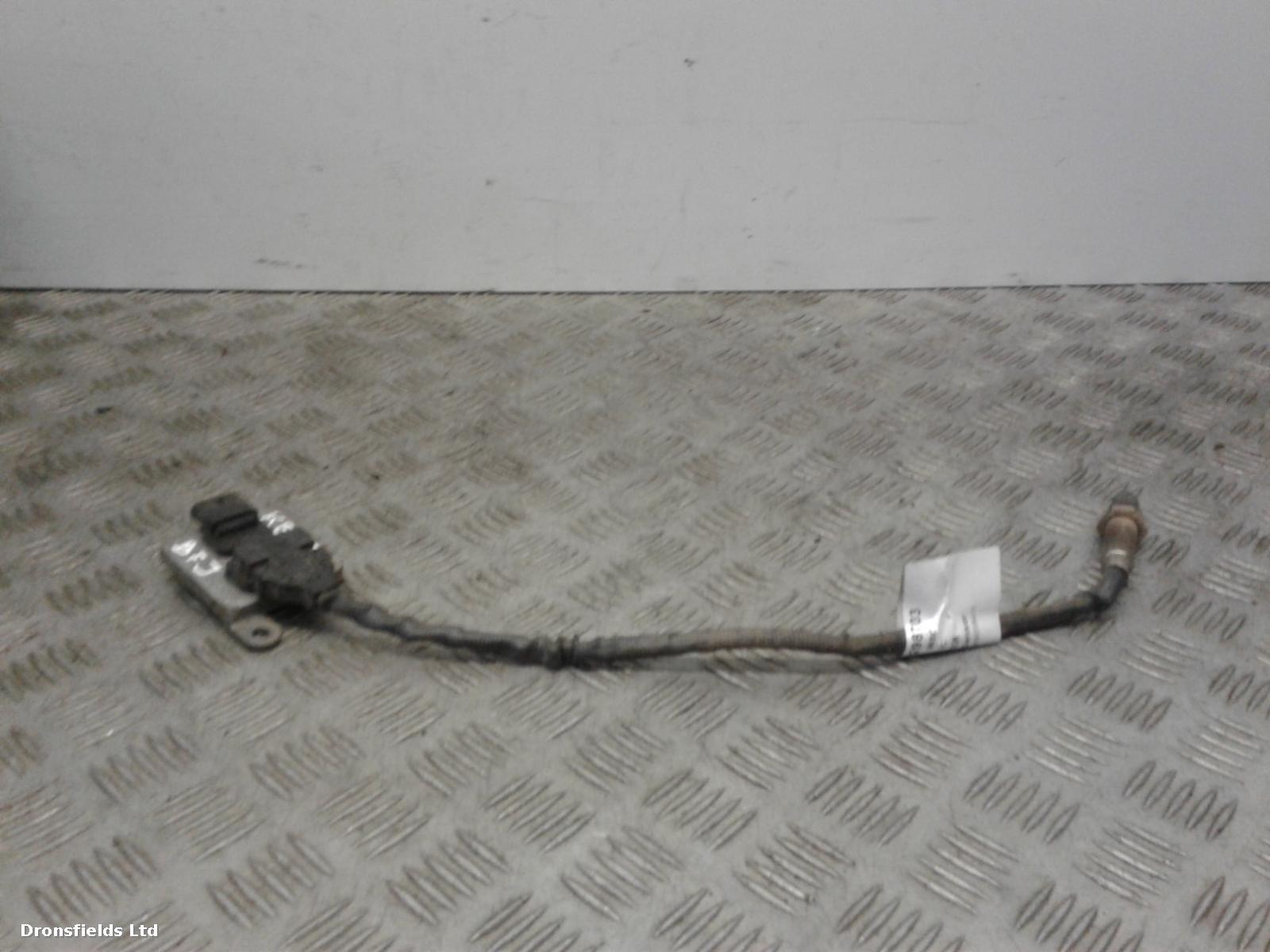 View Auto part Knock Sensor Mercedes Sprinter 2017