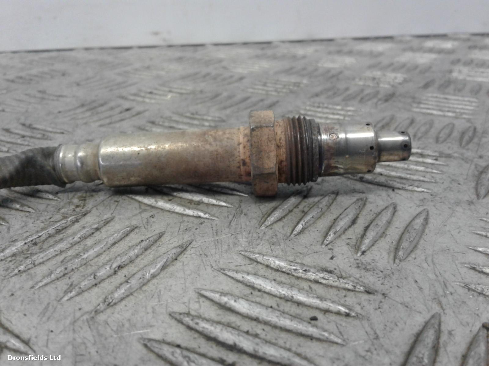 View Auto part Knock Sensor Mercedes Sprinter 2017