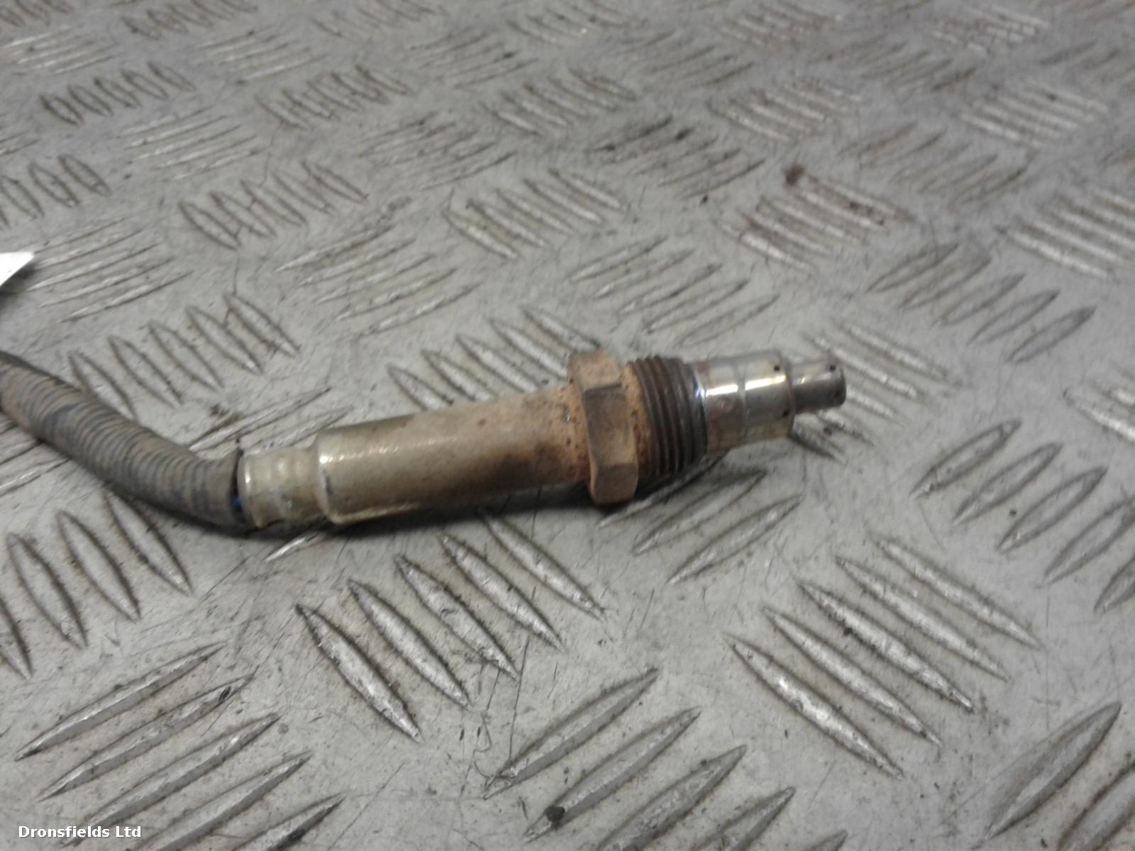 View Auto part Knock Sensor Mercedes Sprinter 2017