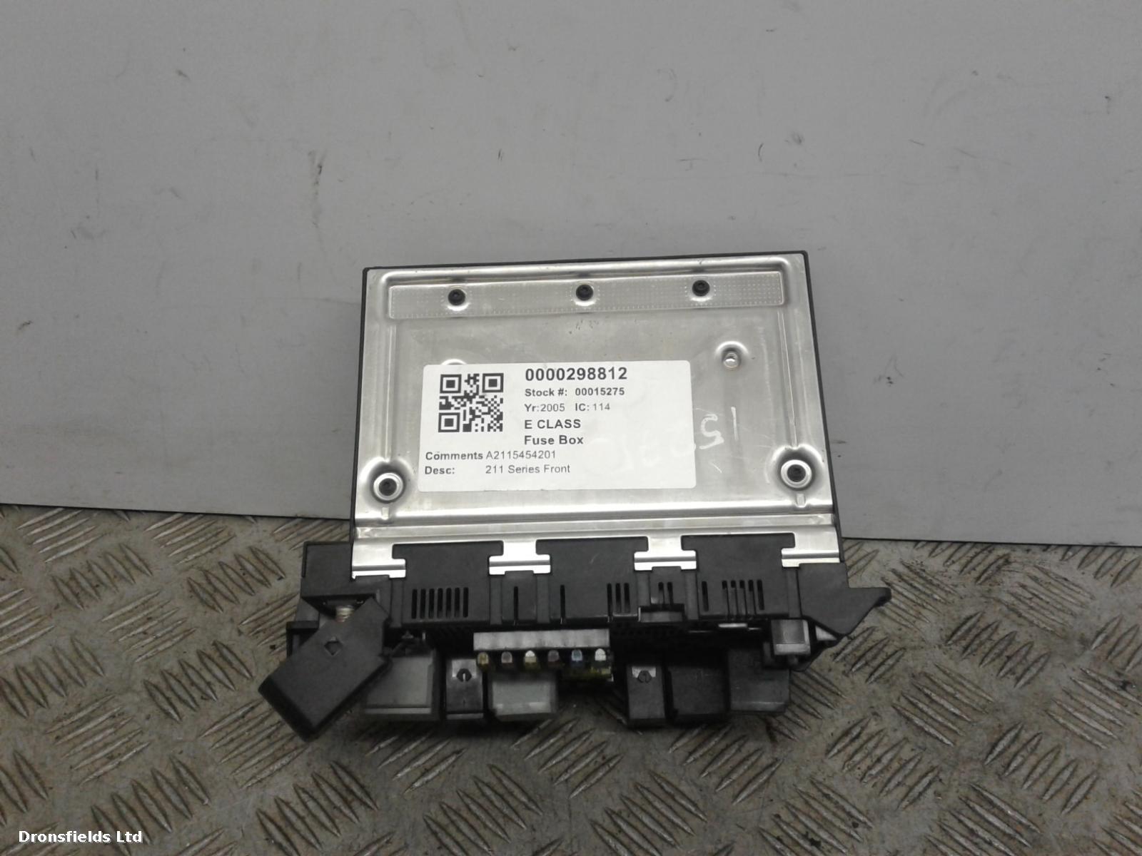 View Auto part Fuse Box Mercedes E Class 2005