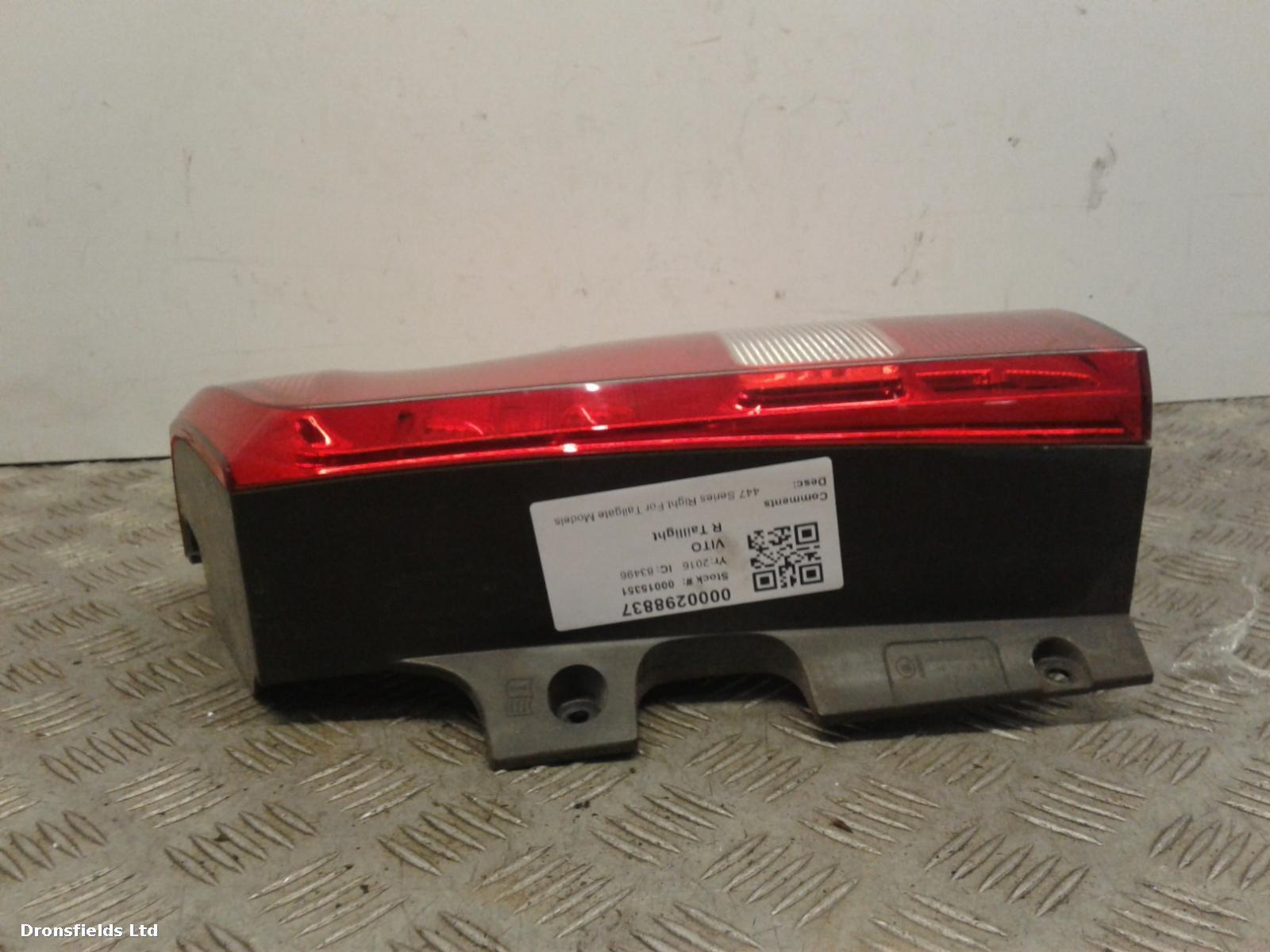 View Auto part R Taillight Mercedes Vito 2016