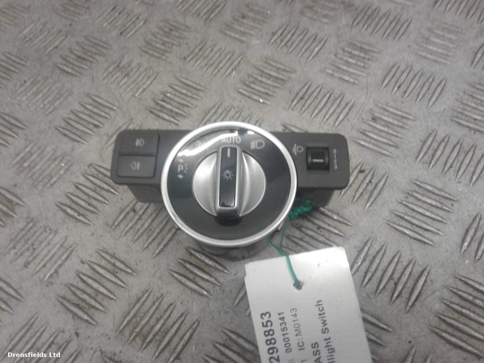 View Auto part Headlight Switch Mercedes C Class 2011