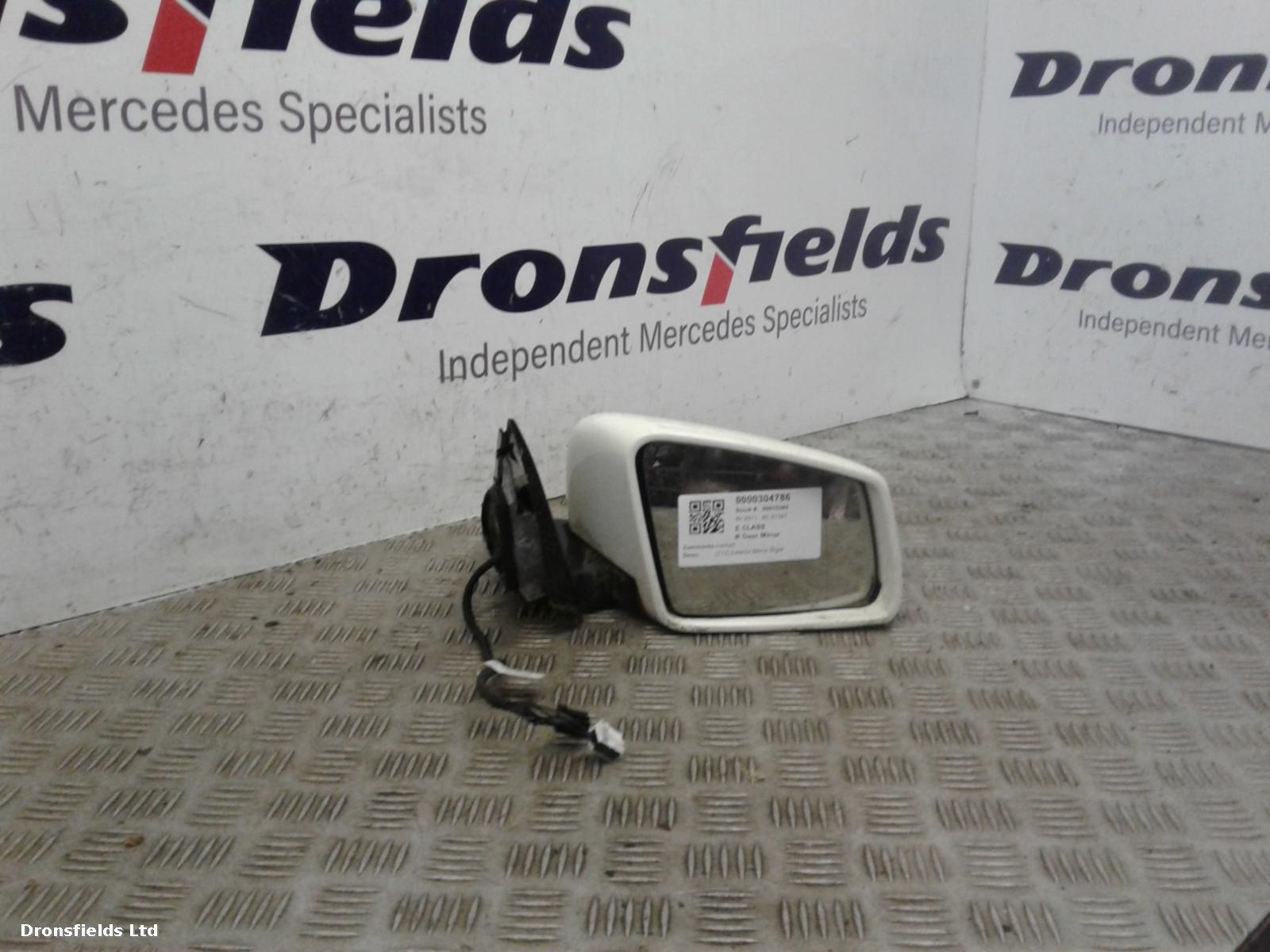 View Auto part R Door Mirror Mercedes E Class 2011