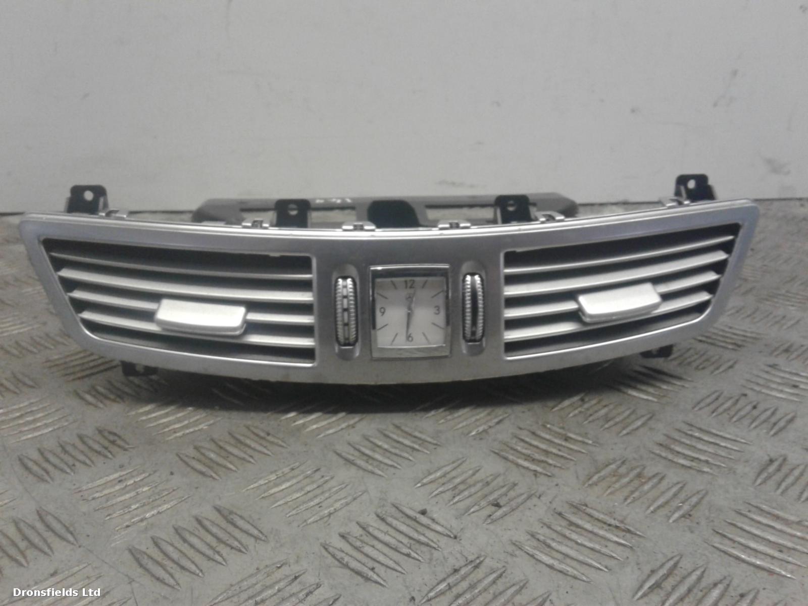View Auto part Clock Mercedes S Class 2011