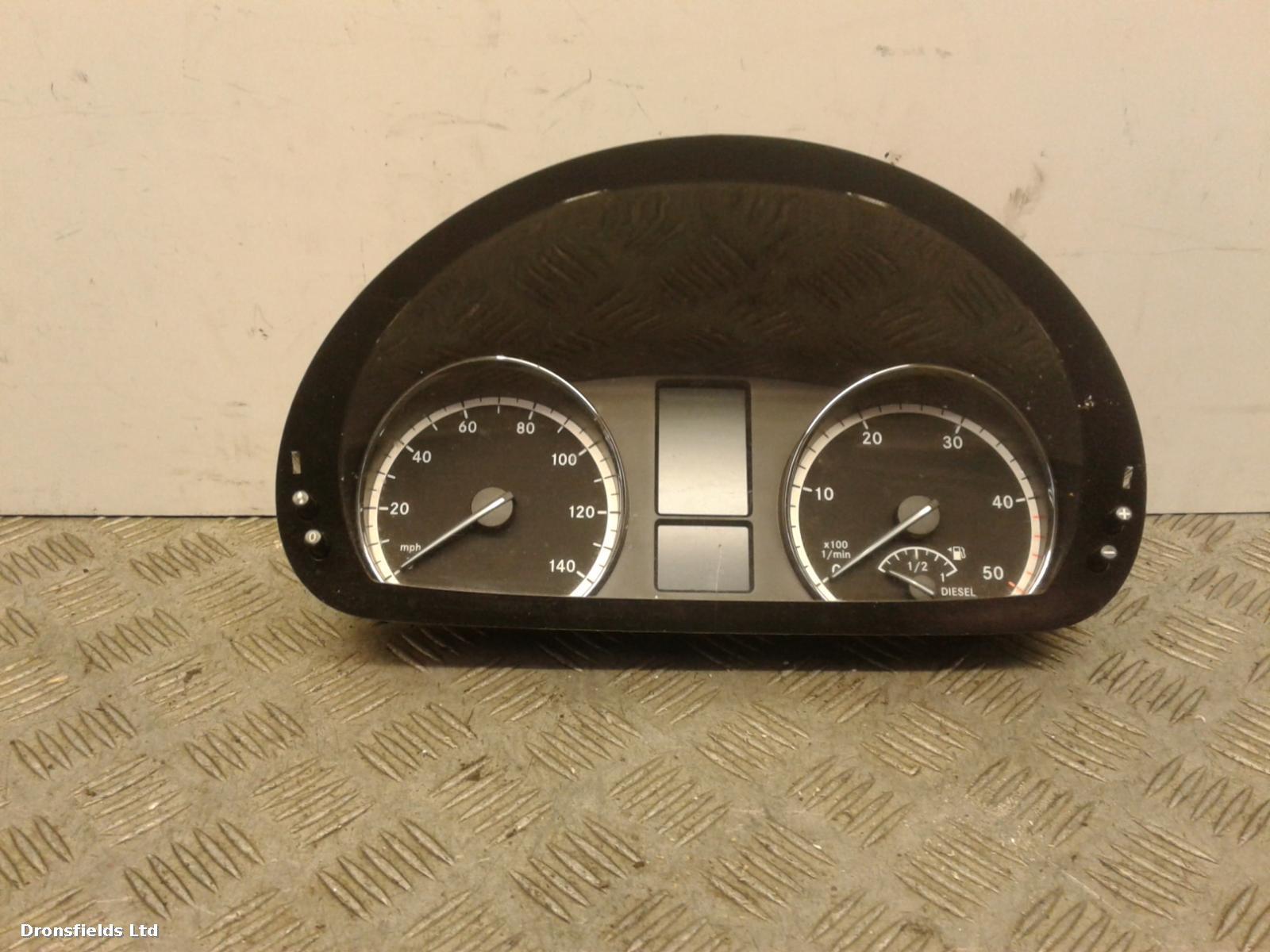 View Auto part Tachometer Mercedes Vito 2014
