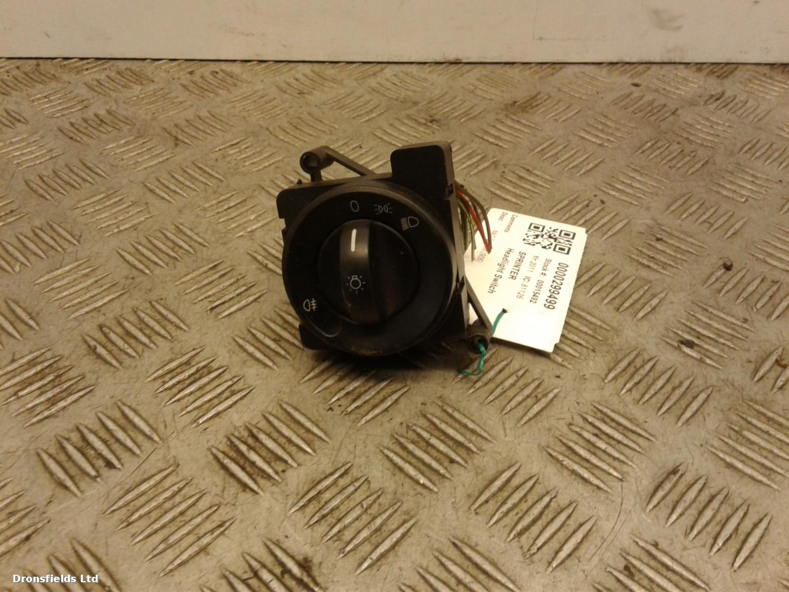 View Auto part Headlight Switch Mercedes Sprinter 2011