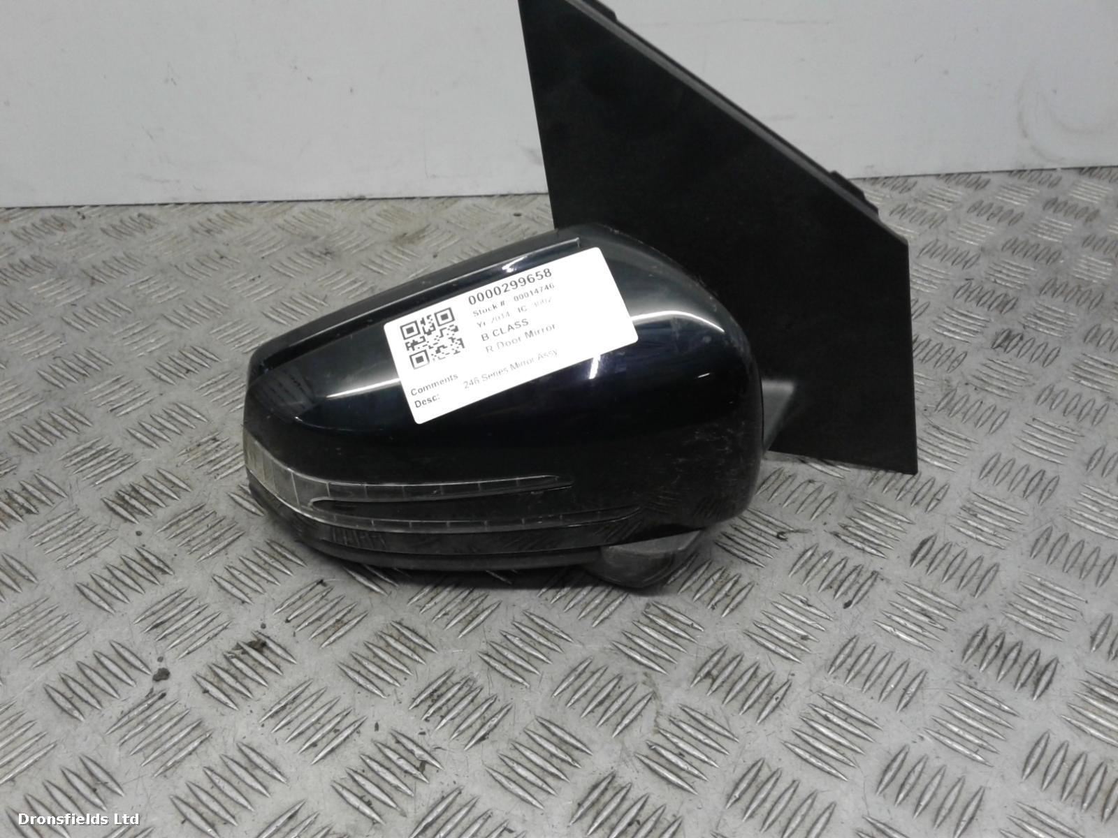 View Auto part R Door Mirror Mercedes B Class 2014
