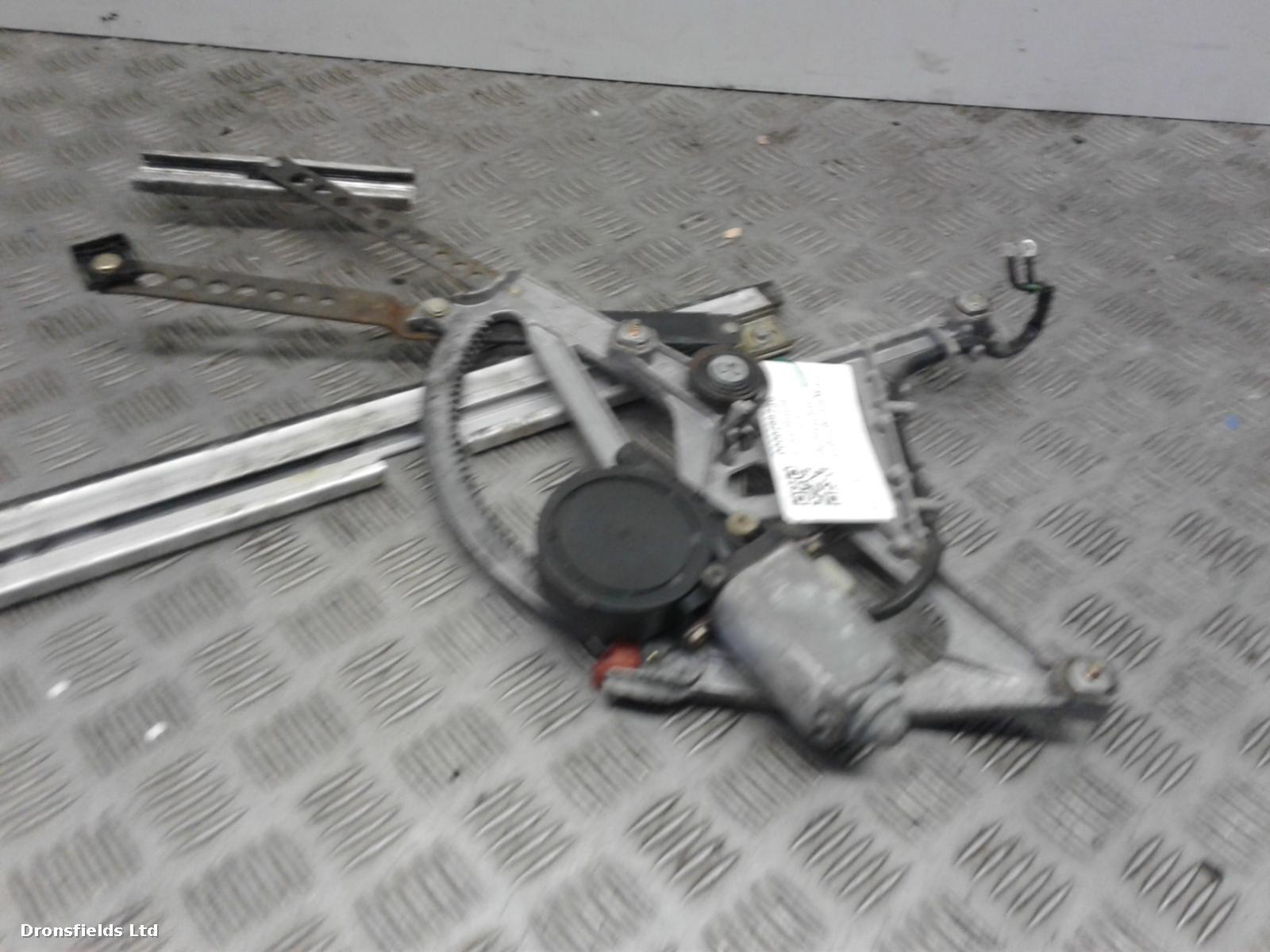 View Auto part LF Door Window Motor Mercedes 190 (201 Series) 1988