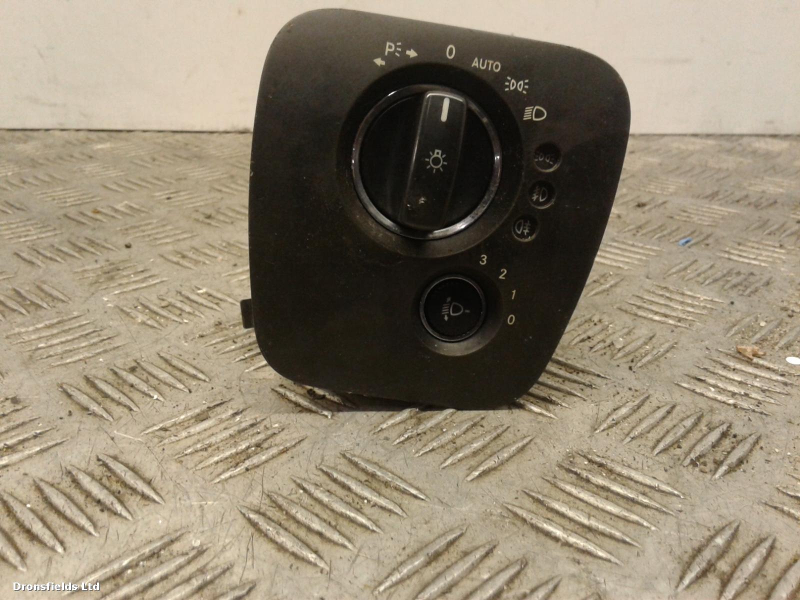 View Auto part Headlight Switch Mercedes Cls Class 2007