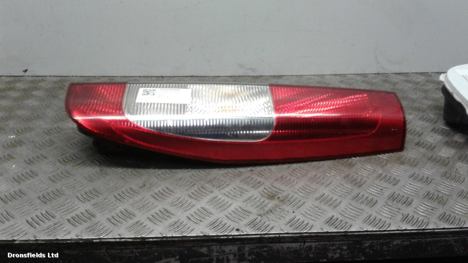 View Auto part R Taillight Mercedes Vito 2011
