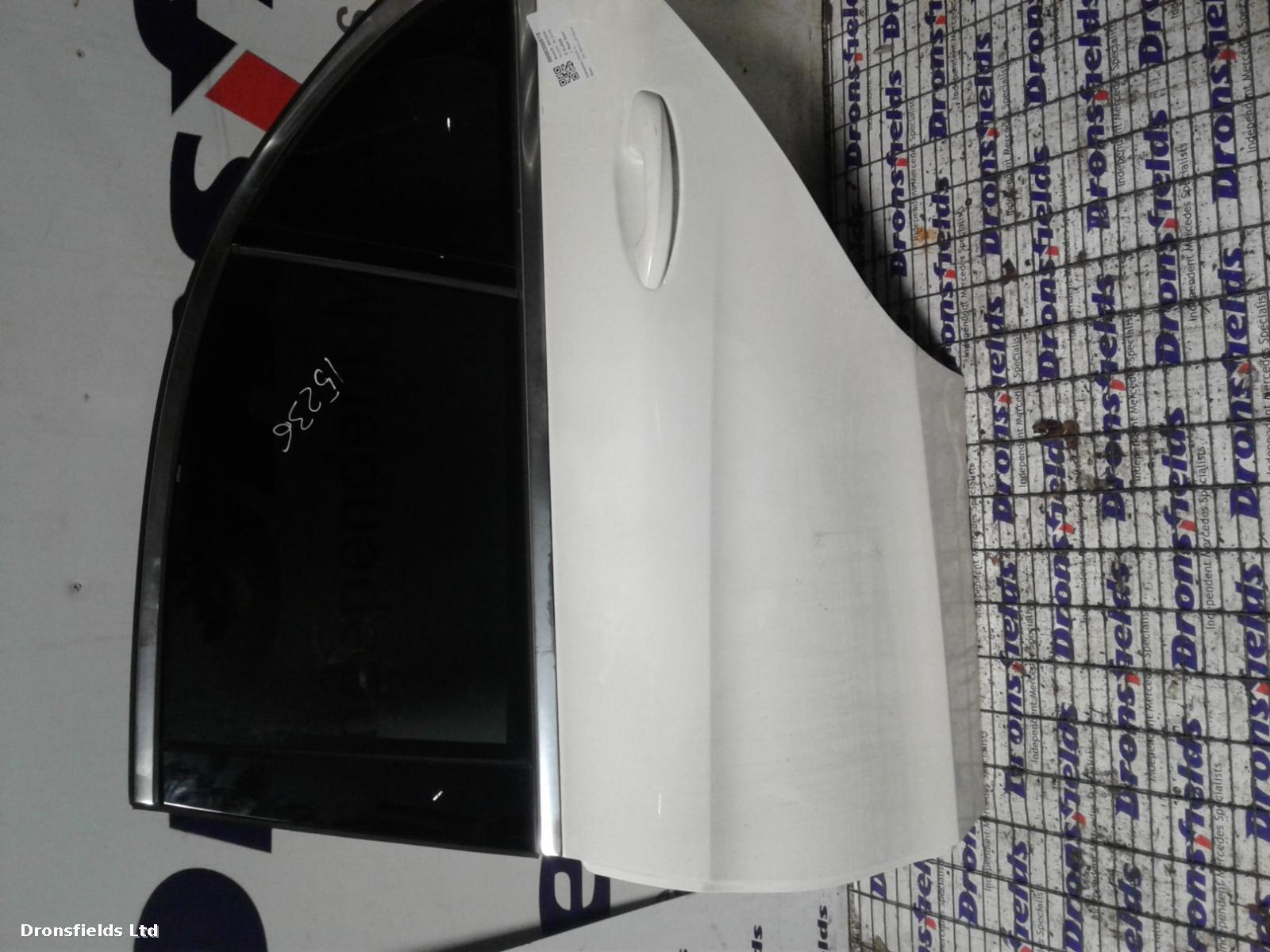 View Auto part L Rear Door Mercedes C Class 2014