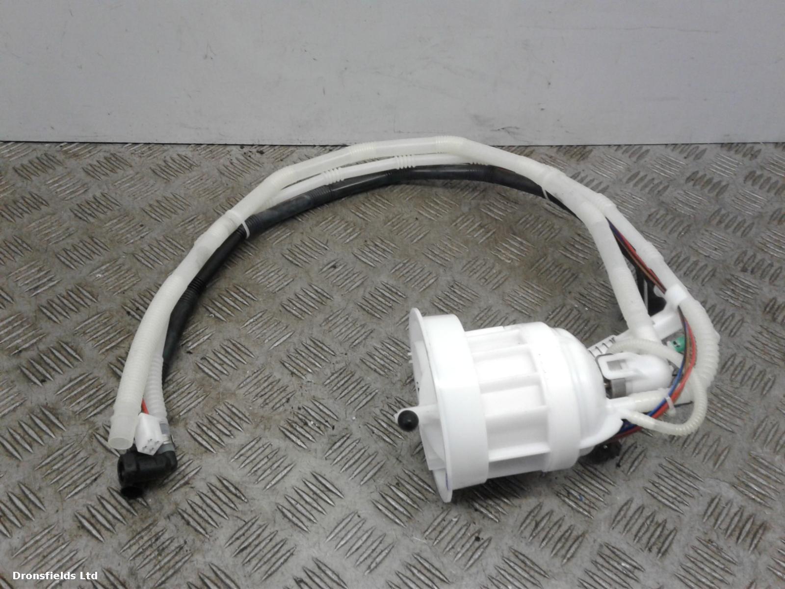 View Auto part Fuel Sending Unit Mercedes E Class 2007