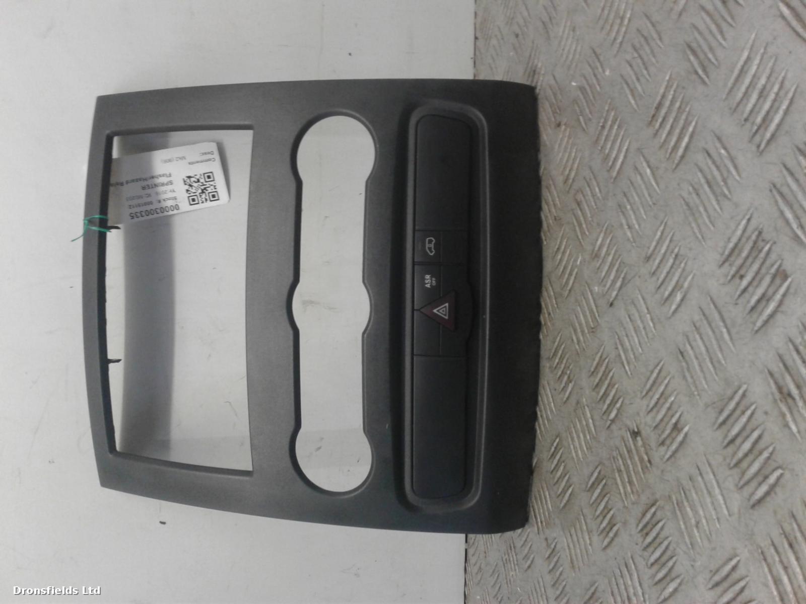 View Auto part Flasher/Hazard Relay Mercedes Sprinter 2016