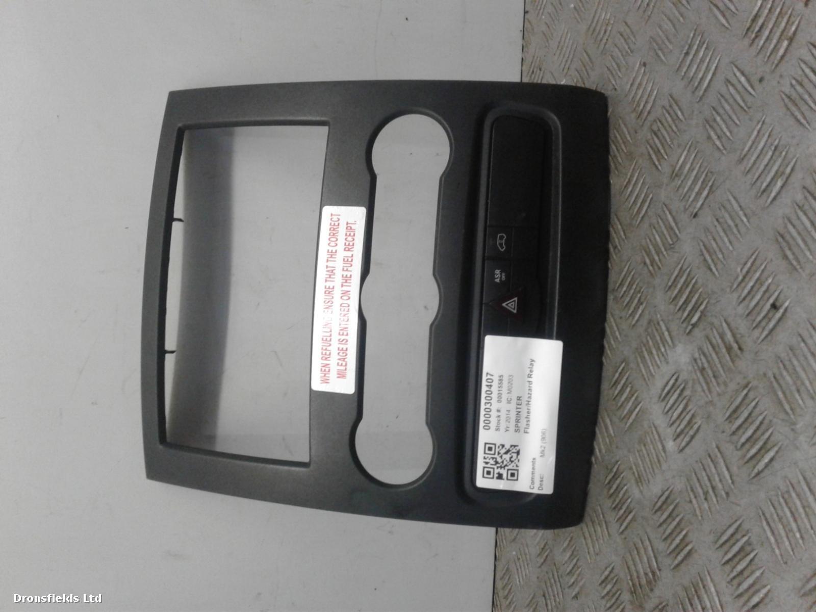View Auto part Flasher/Hazard Relay Mercedes Sprinter 2014