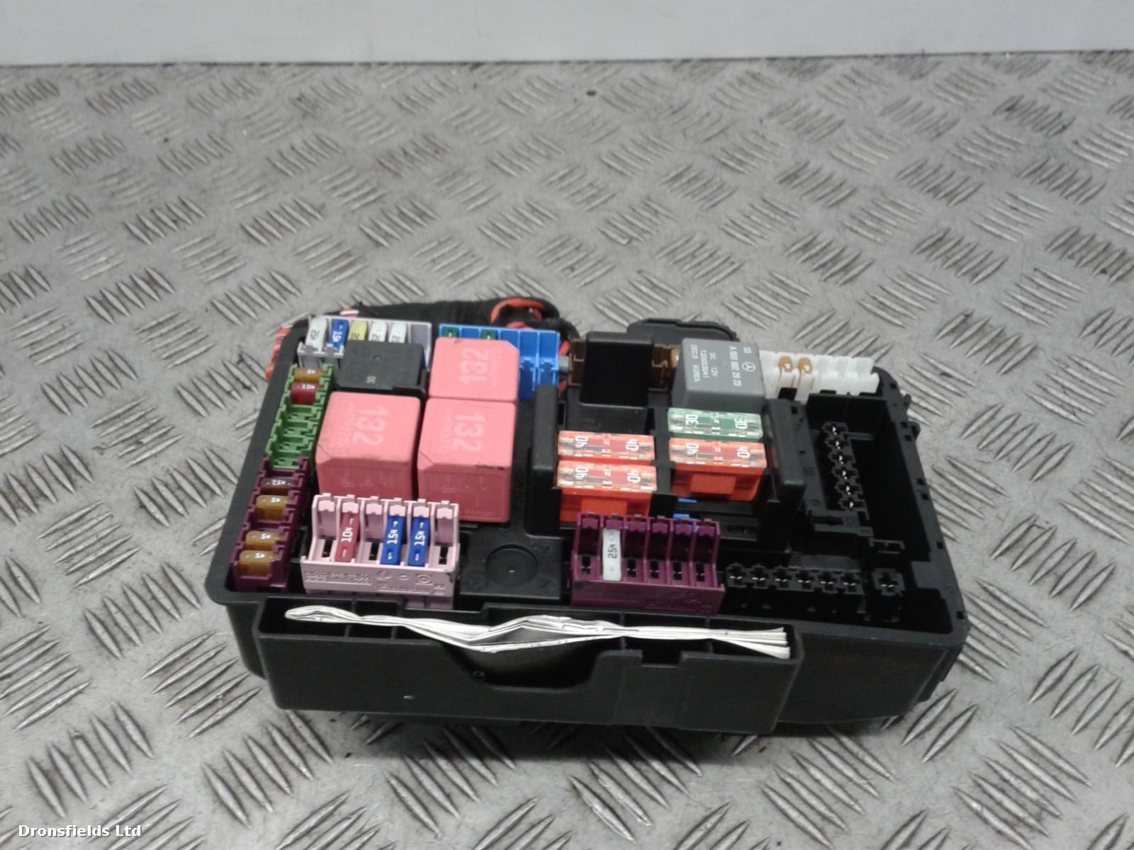 View Auto part Fuse Box Mercedes Glc 2018