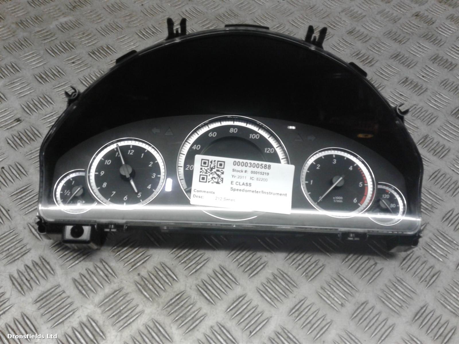 View Auto part Speedometer Mercedes E Class 2011
