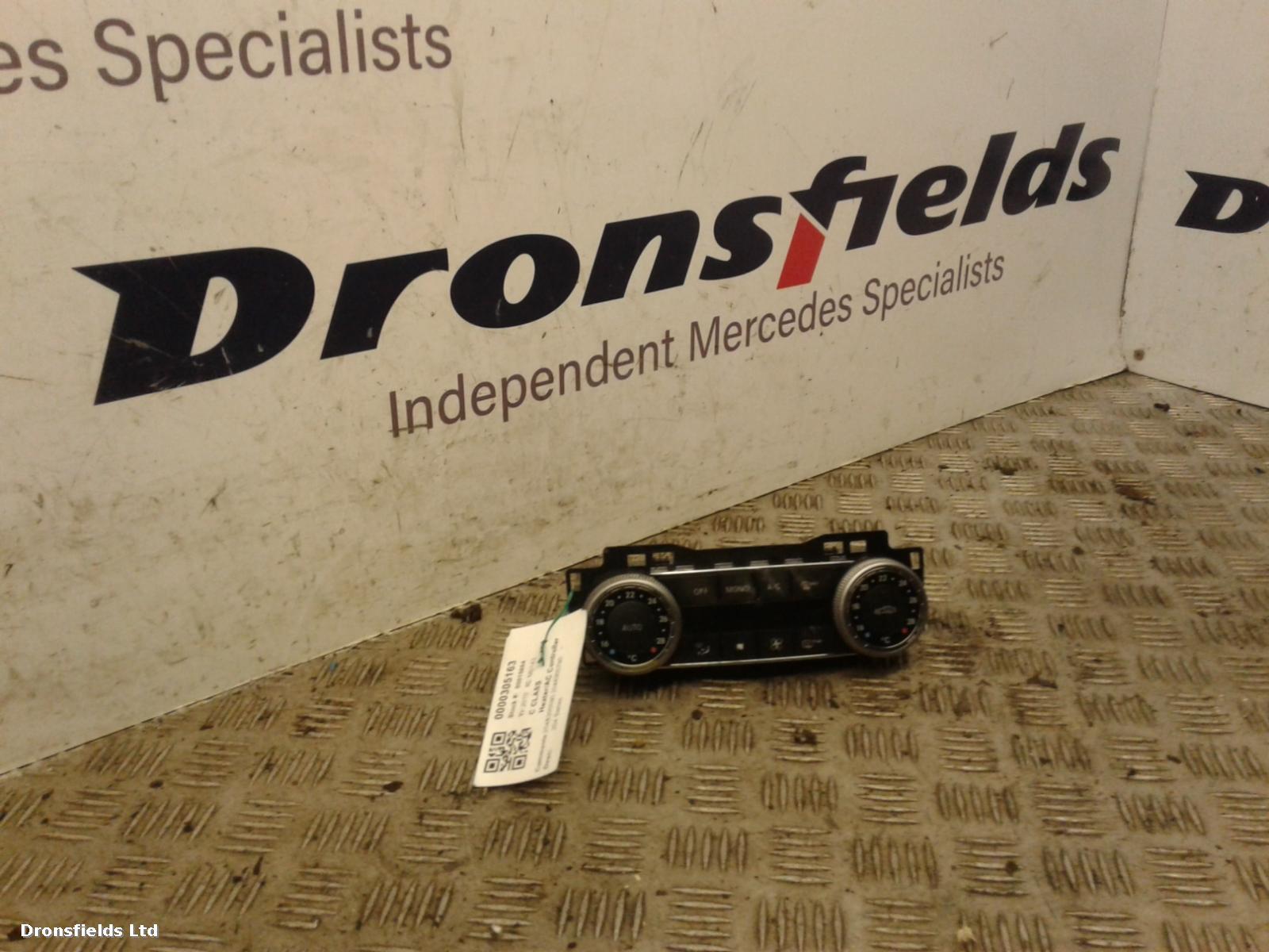 View Auto part Heater/AC Controller Mercedes C Class 2010