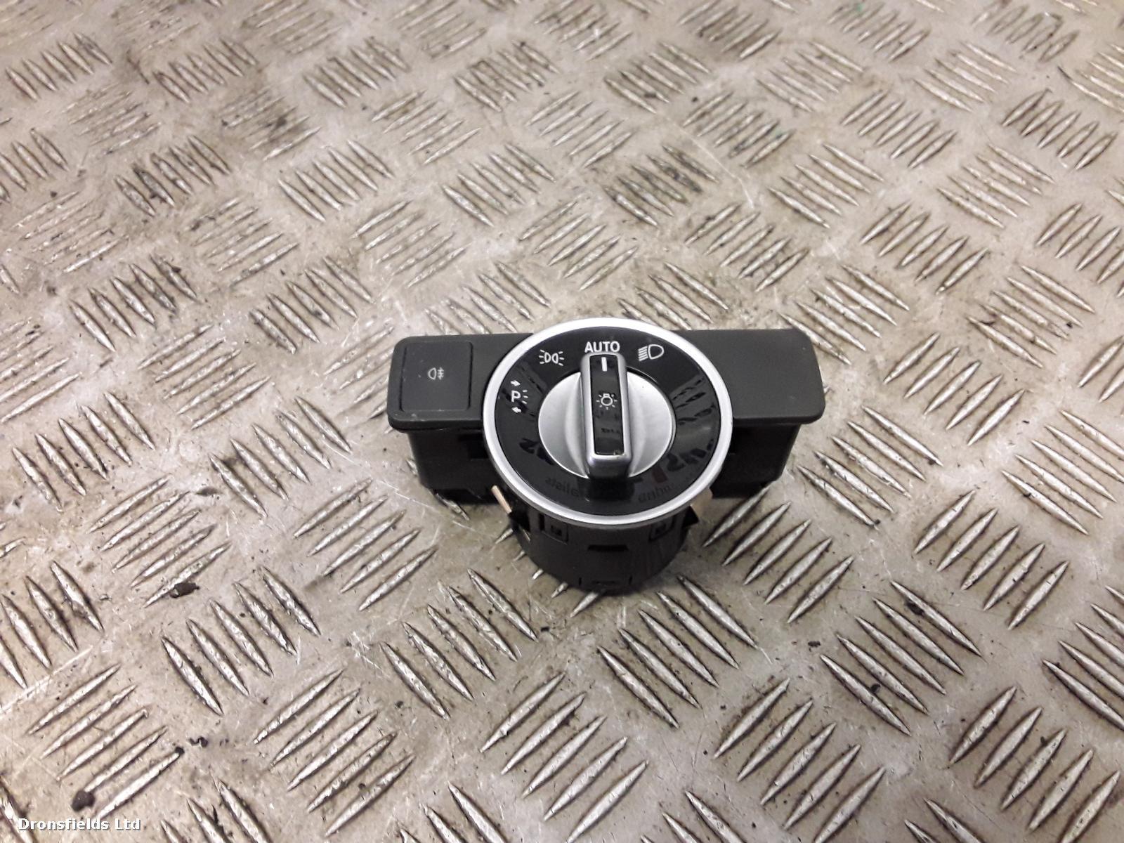 View Auto part Headlight Switch Mercedes C Class 2013