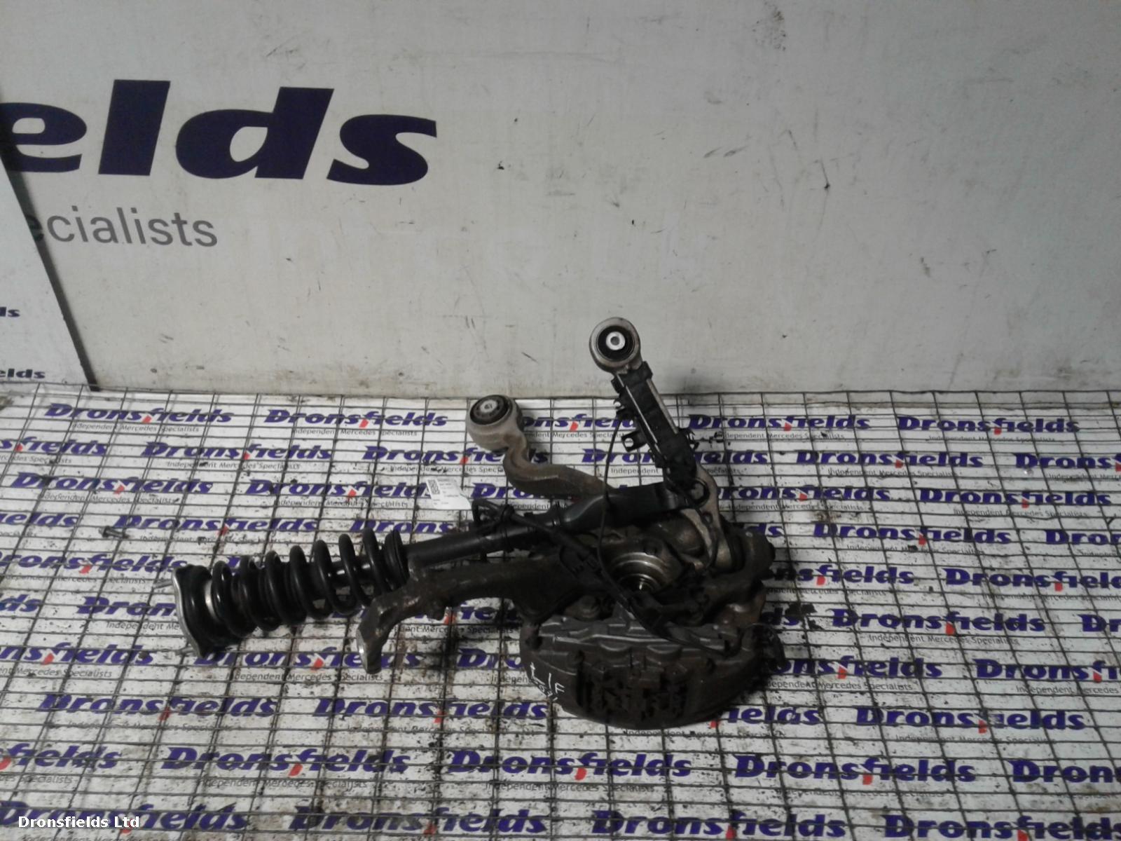 View Auto part LF Hub/Stub Axle Assembly Mercedes Glc 2018