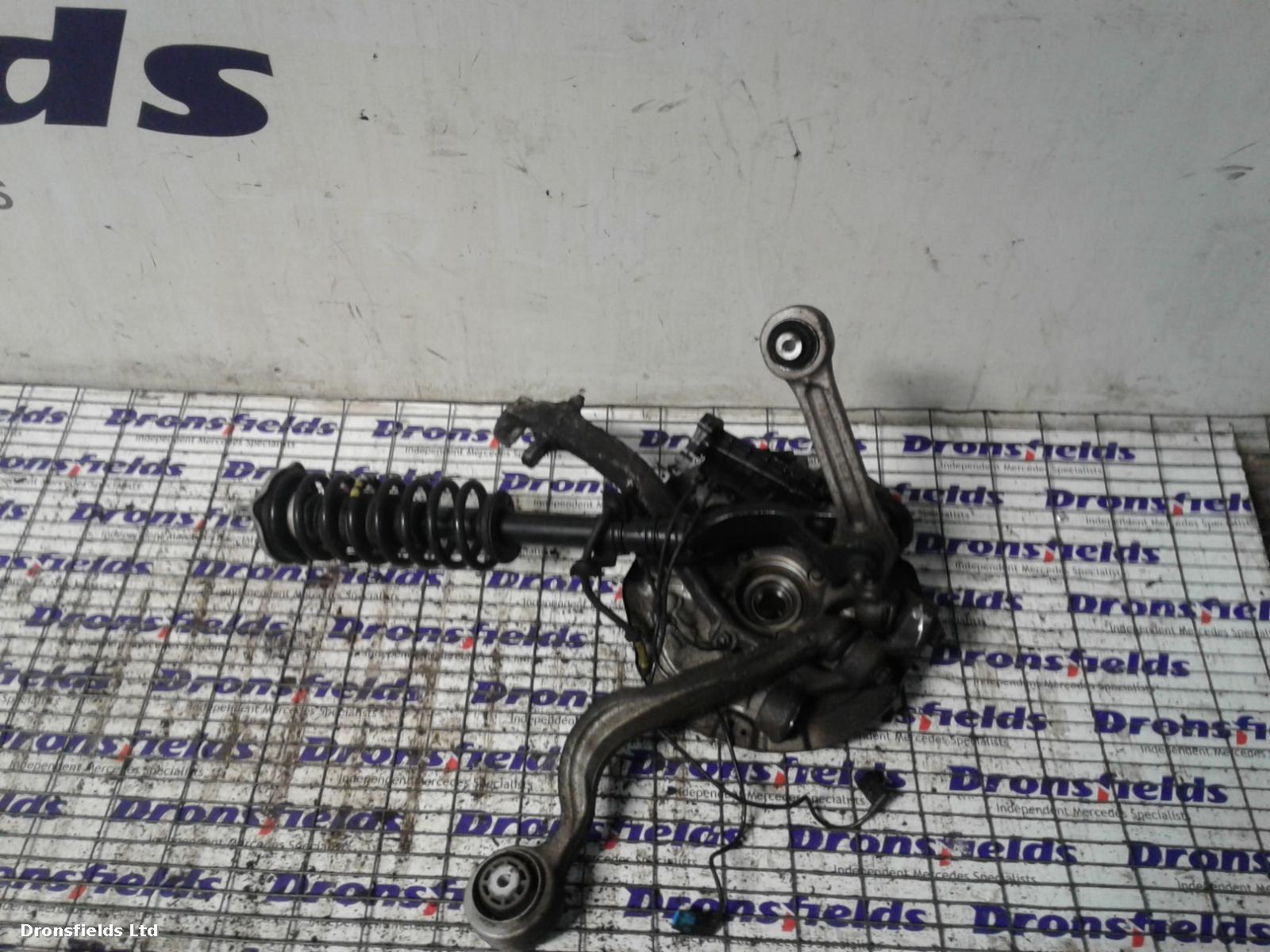 View Auto part RF Hub/Stub Axle Assembly Mercedes Glc 2018