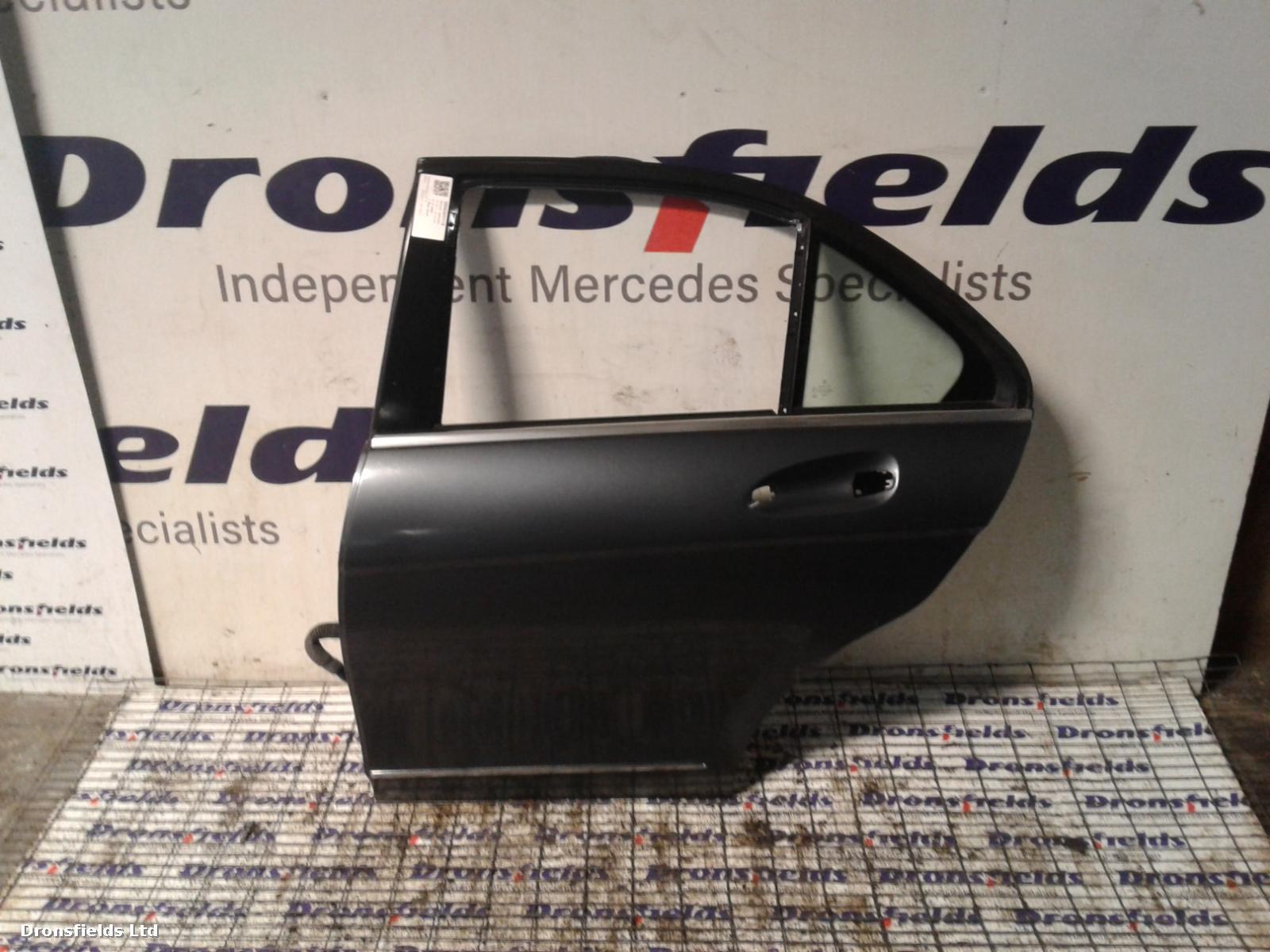 View Auto part L Rear Door Mercedes C Class 2011