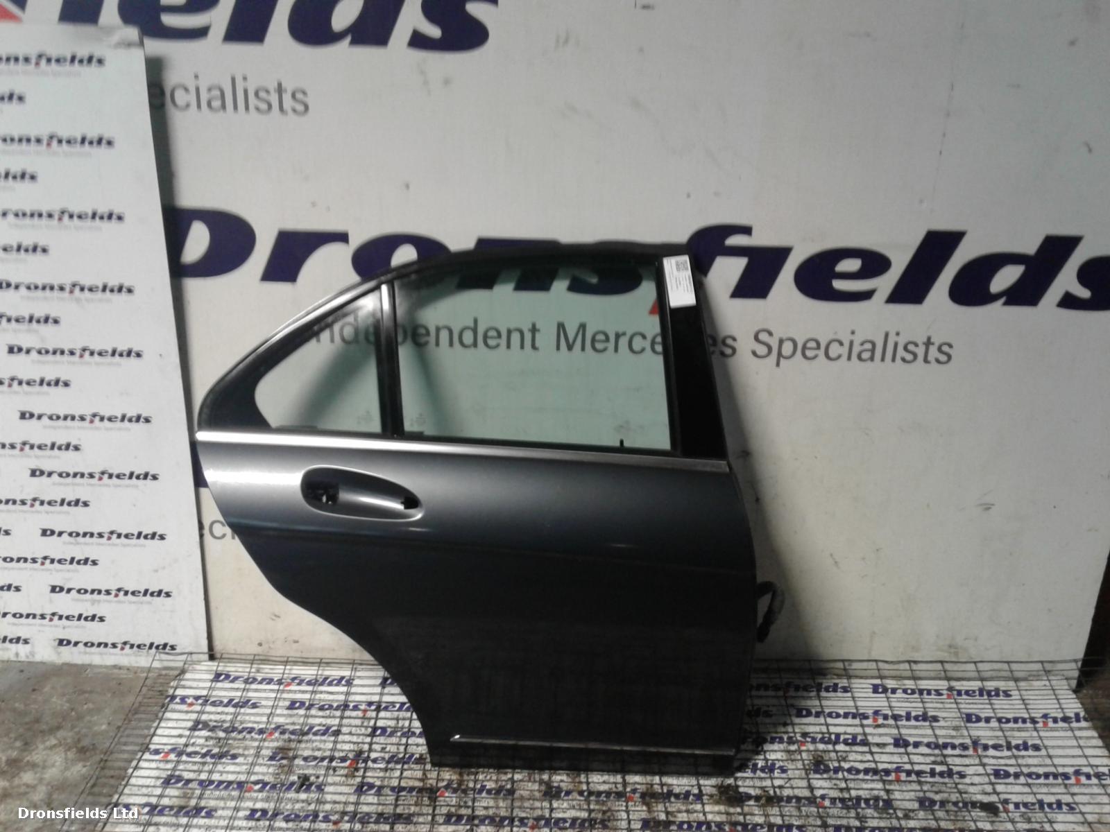 View Auto part R Rear Door Mercedes C Class 2011
