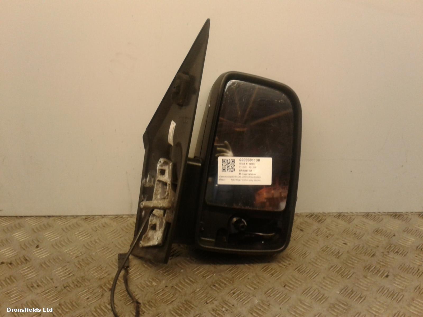 View Auto part R Door Mirror Mercedes Sprinter 2011