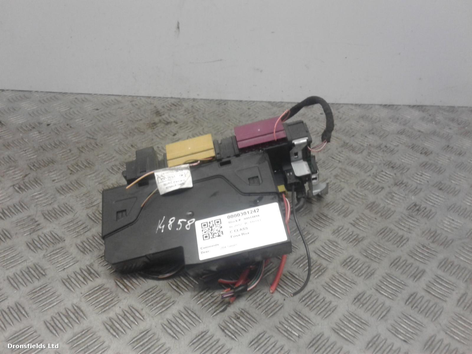 View Auto part Fuse Box Mercedes C Class 2012