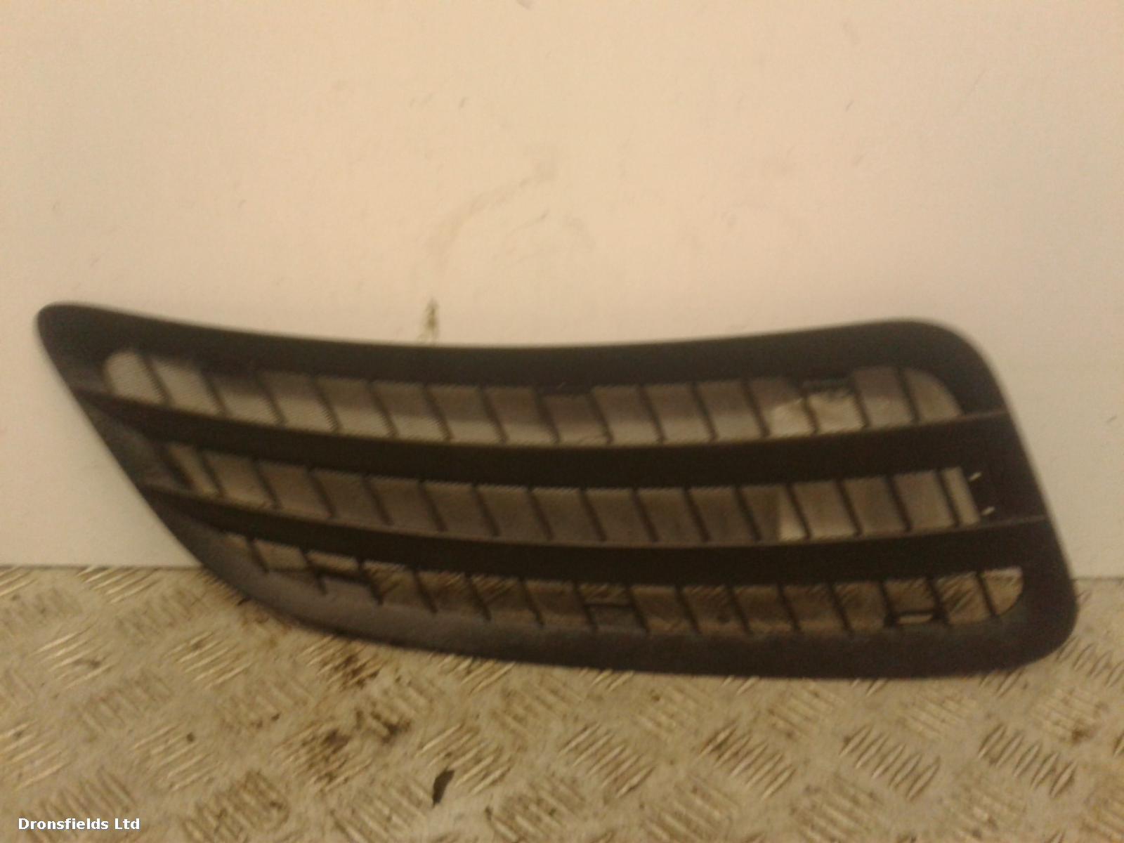 View Auto part FRONT AIR GUIDE Mercedes Sprinter 2020