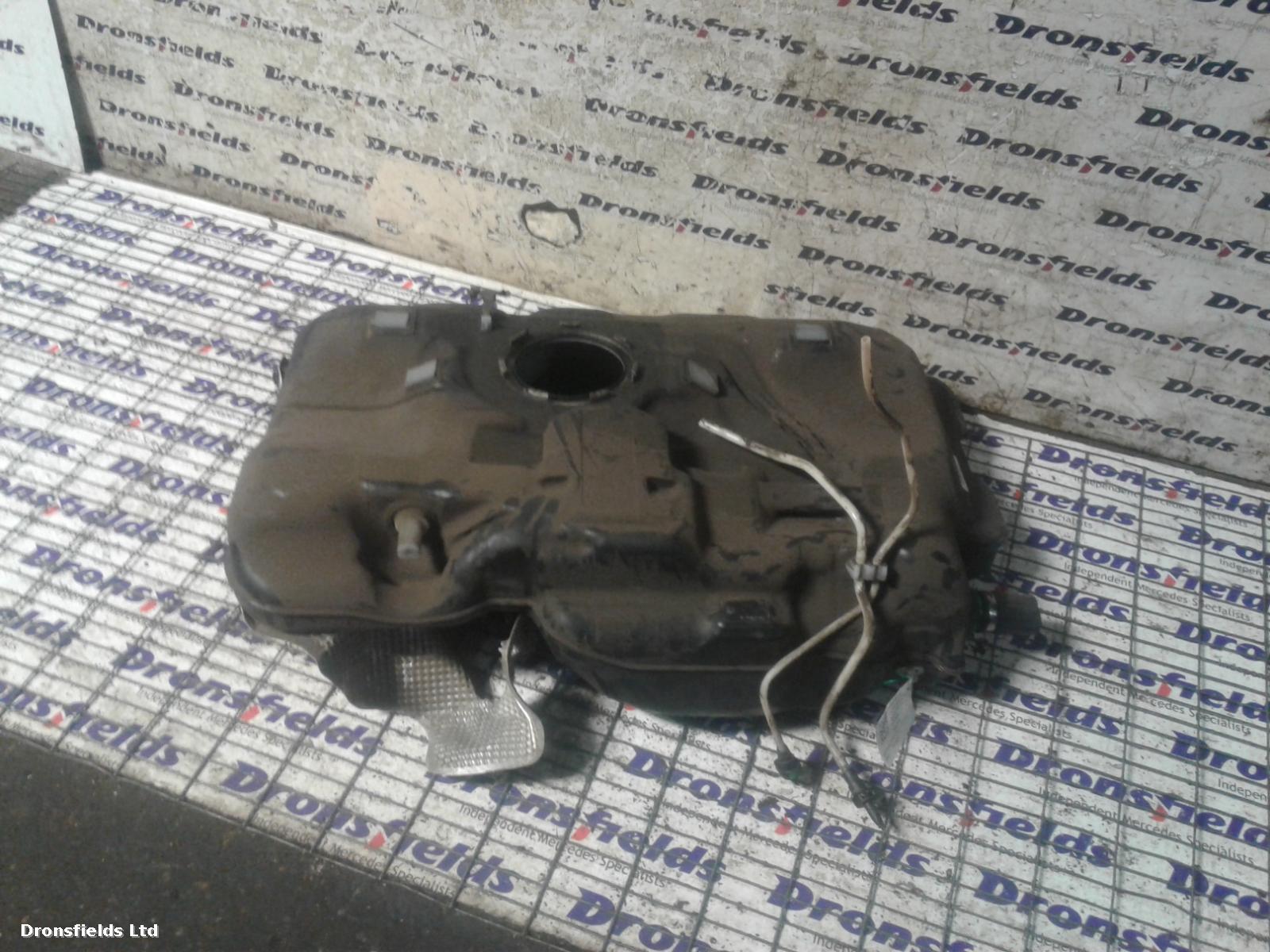 View Auto part Fuel Tank Mercedes B Class 2015