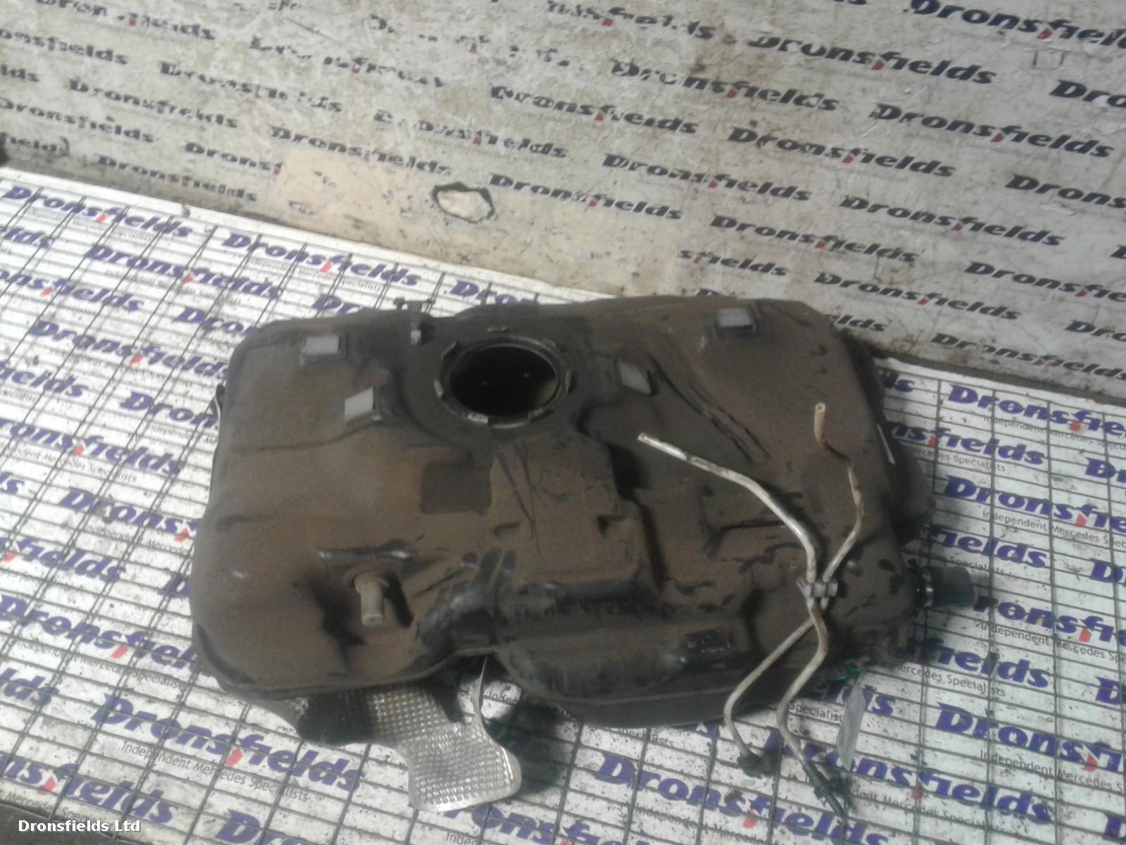 View Auto part Fuel Tank Mercedes B Class 2015