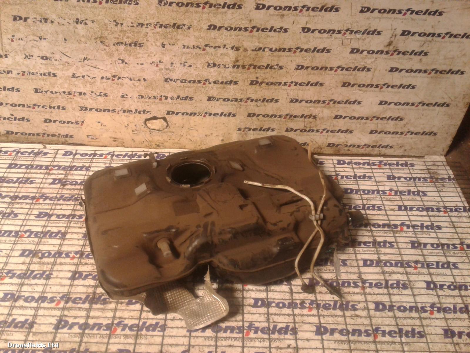 View Auto part Fuel Tank Mercedes B Class 2015