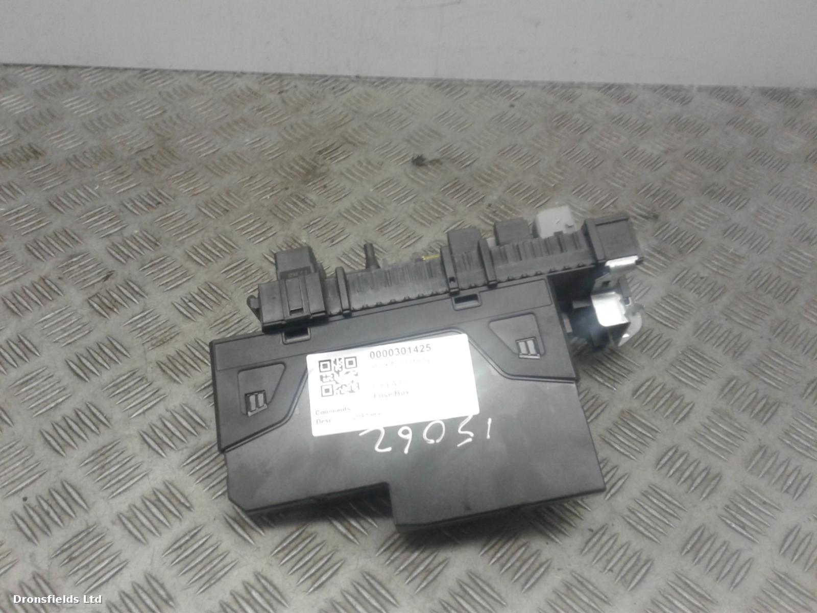 View Auto part Fuse Box Mercedes C Class 2012
