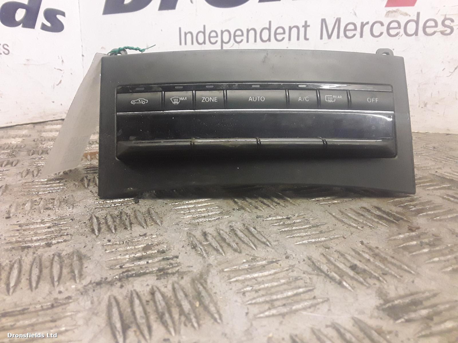 View Auto part Heater/AC Controller Mercedes E Class 2010
