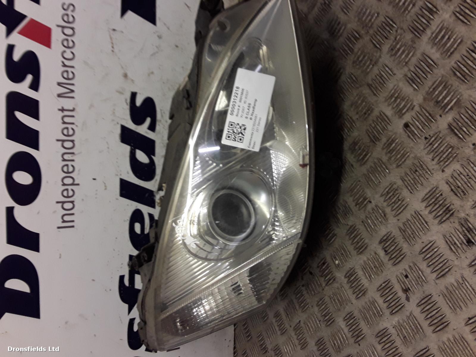 View Auto part R Headlamp Mercedes S Class 2007