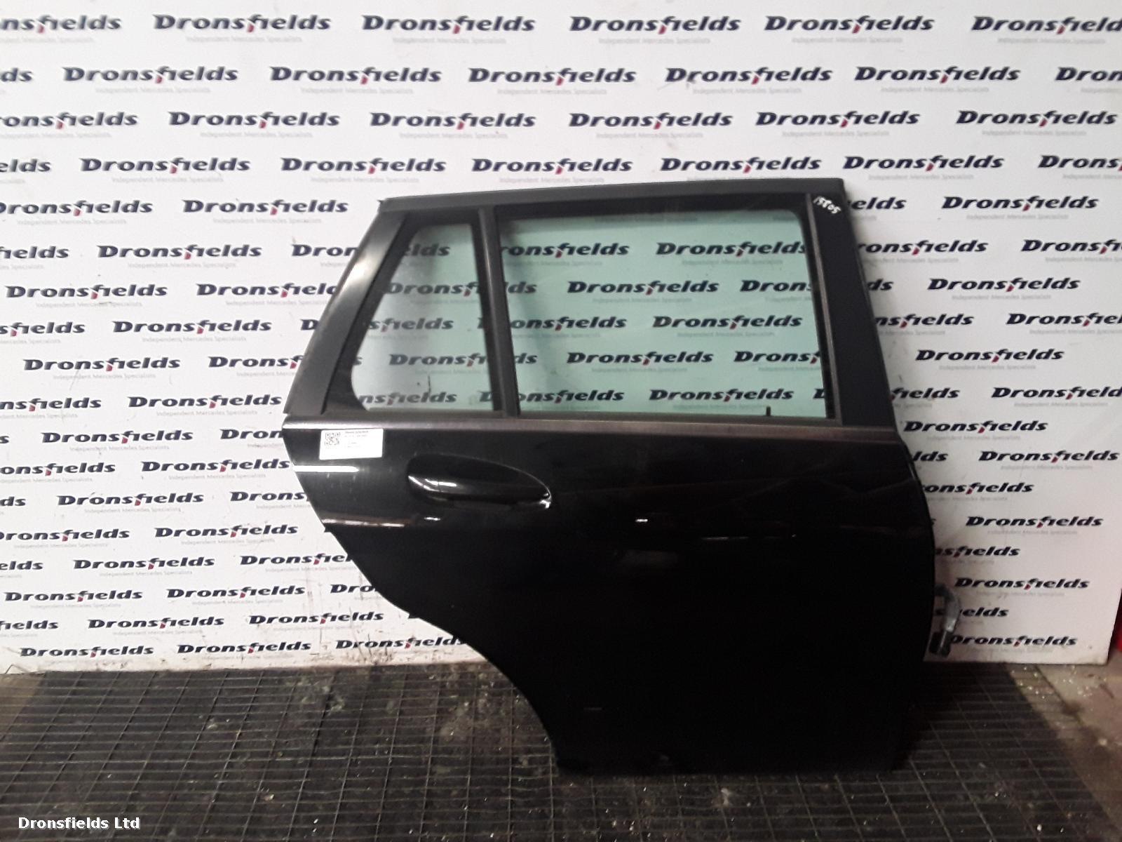 View Auto part R Rear Door Mercedes C Class 2013