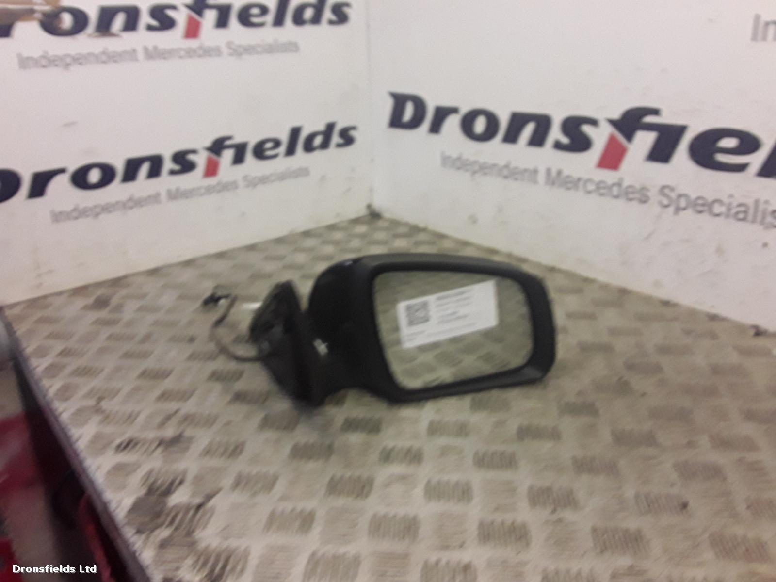 View Auto part R Door Mirror Mercedes C Class 2007
