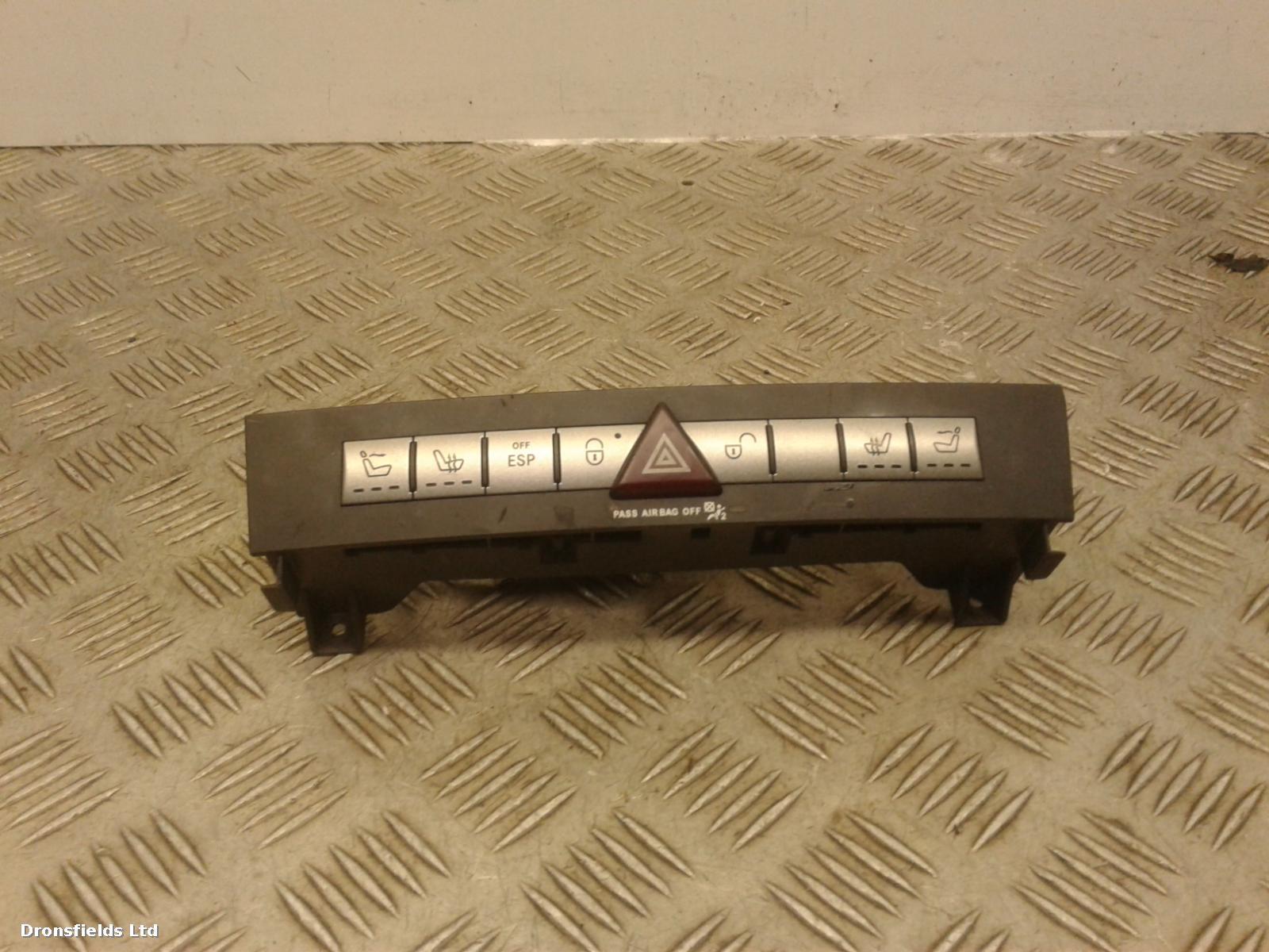 View Auto part Flasher/Hazard Relay Mercedes Slk 2005