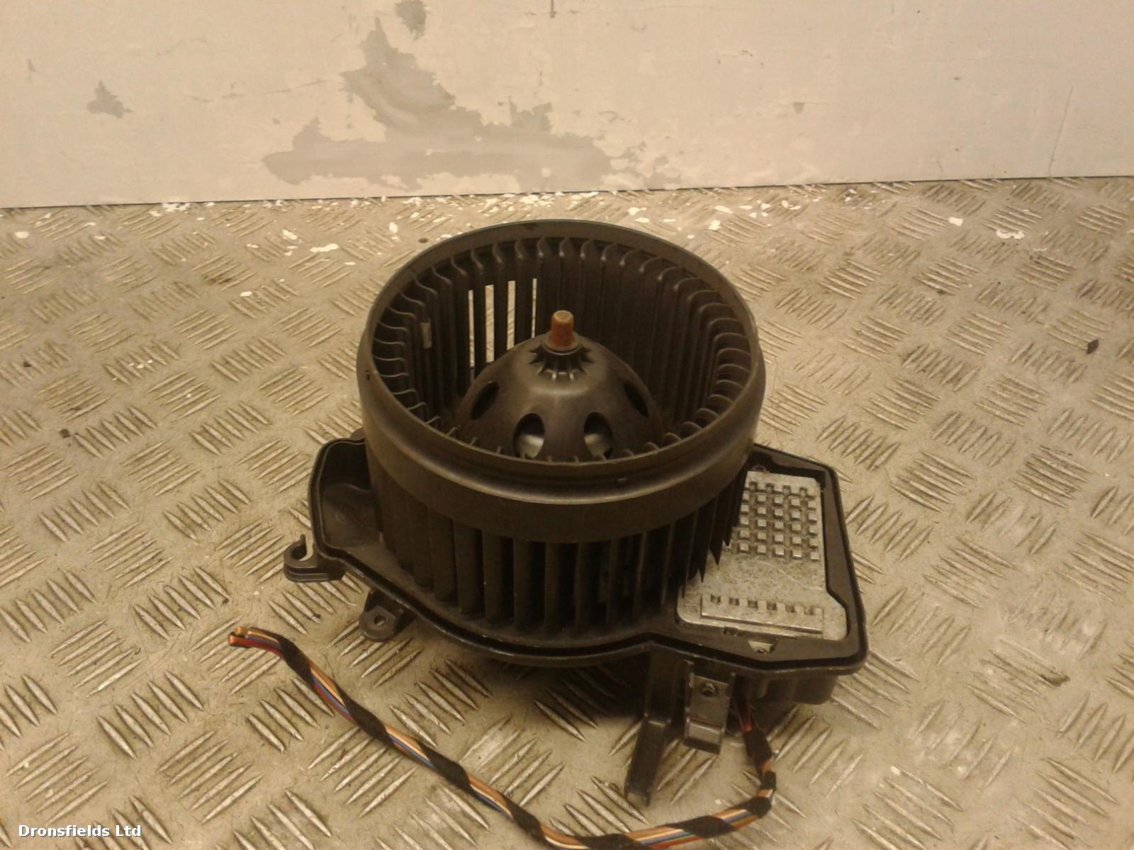 View Auto part Heater Motor/Assembly Mercedes C Class 2003