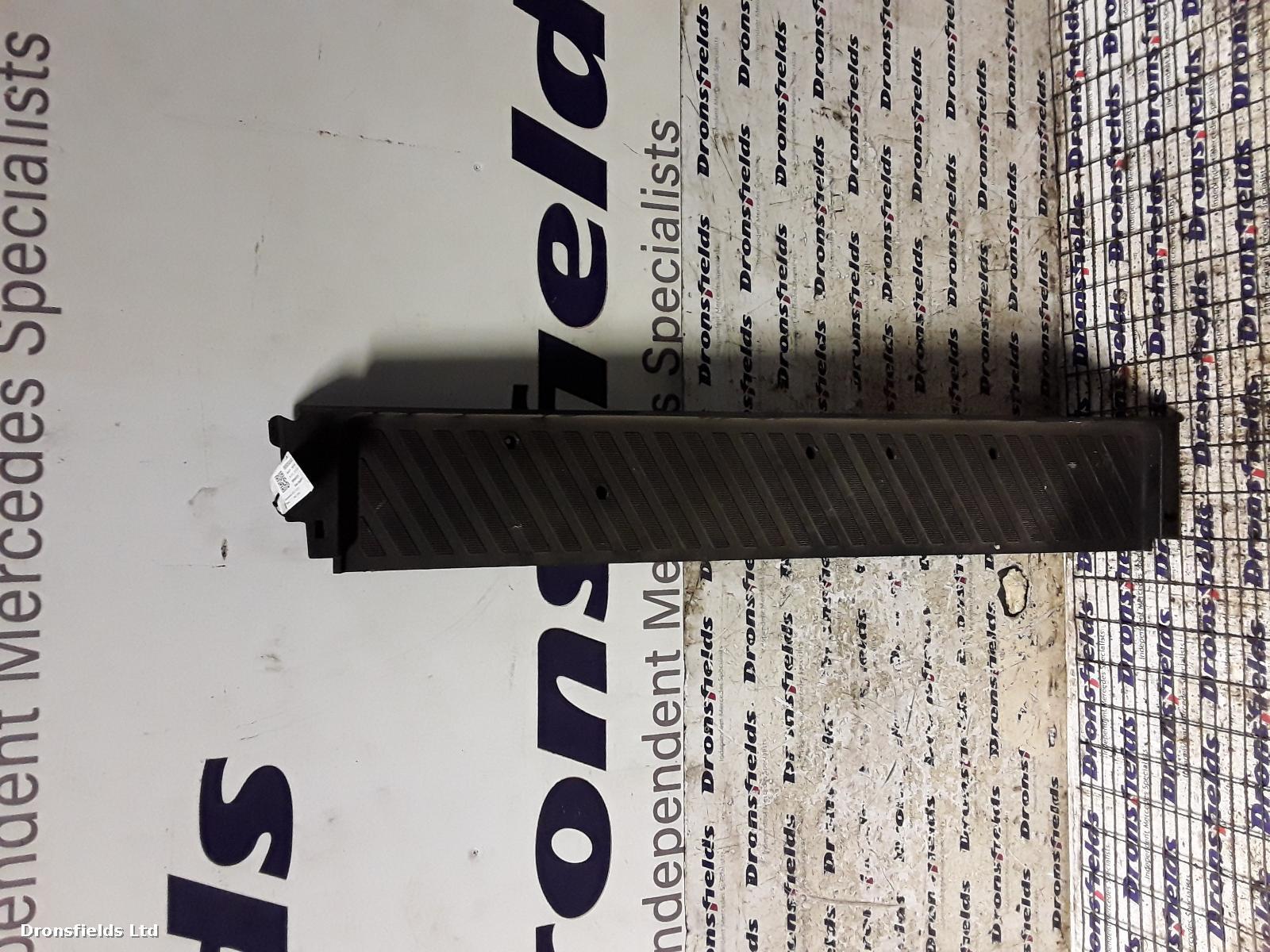 View Auto part Side Step/Rail Mercedes Sprinter 2012