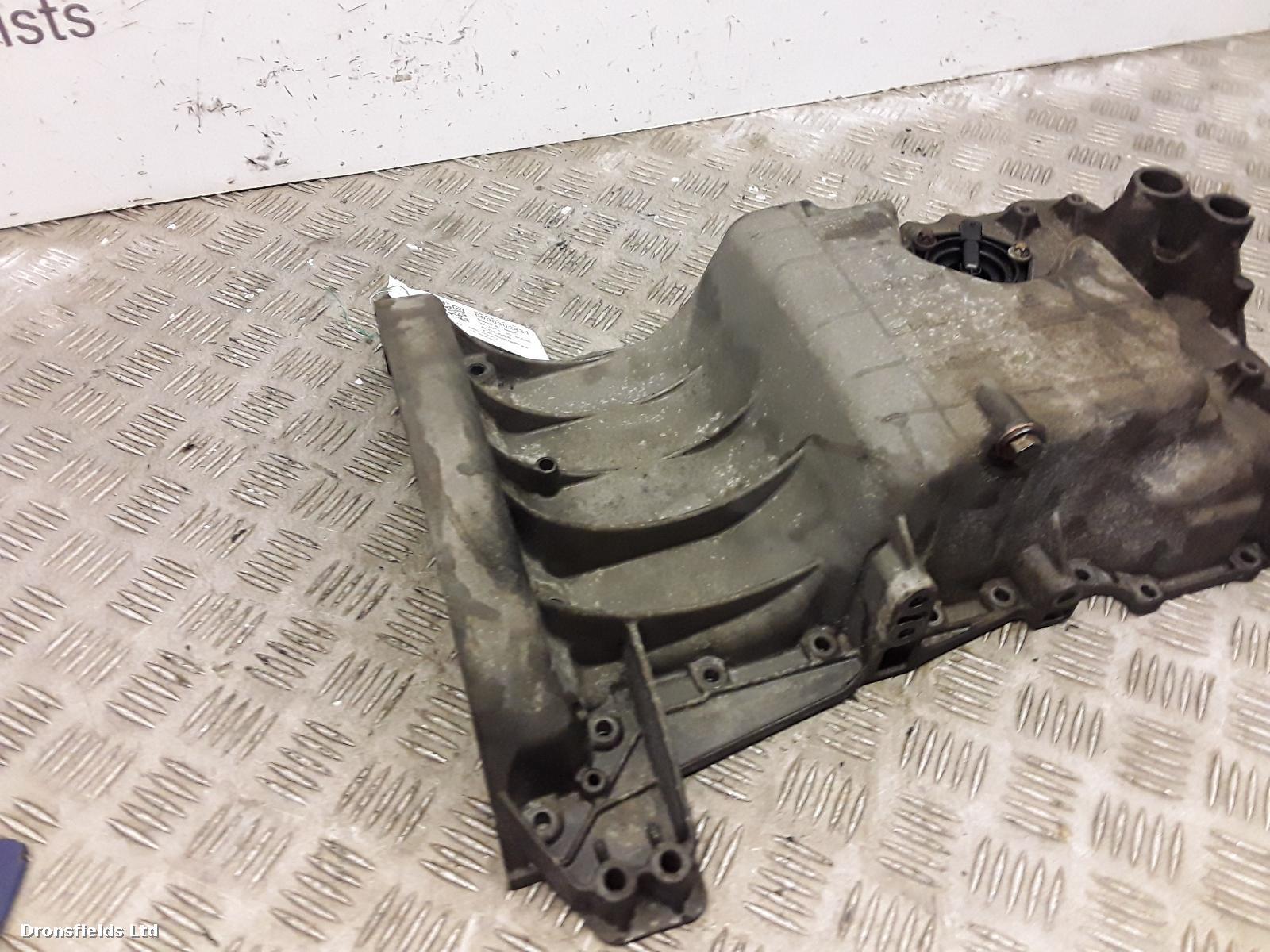 View Auto part Oil Sump/Pan Mercedes A Class 2015