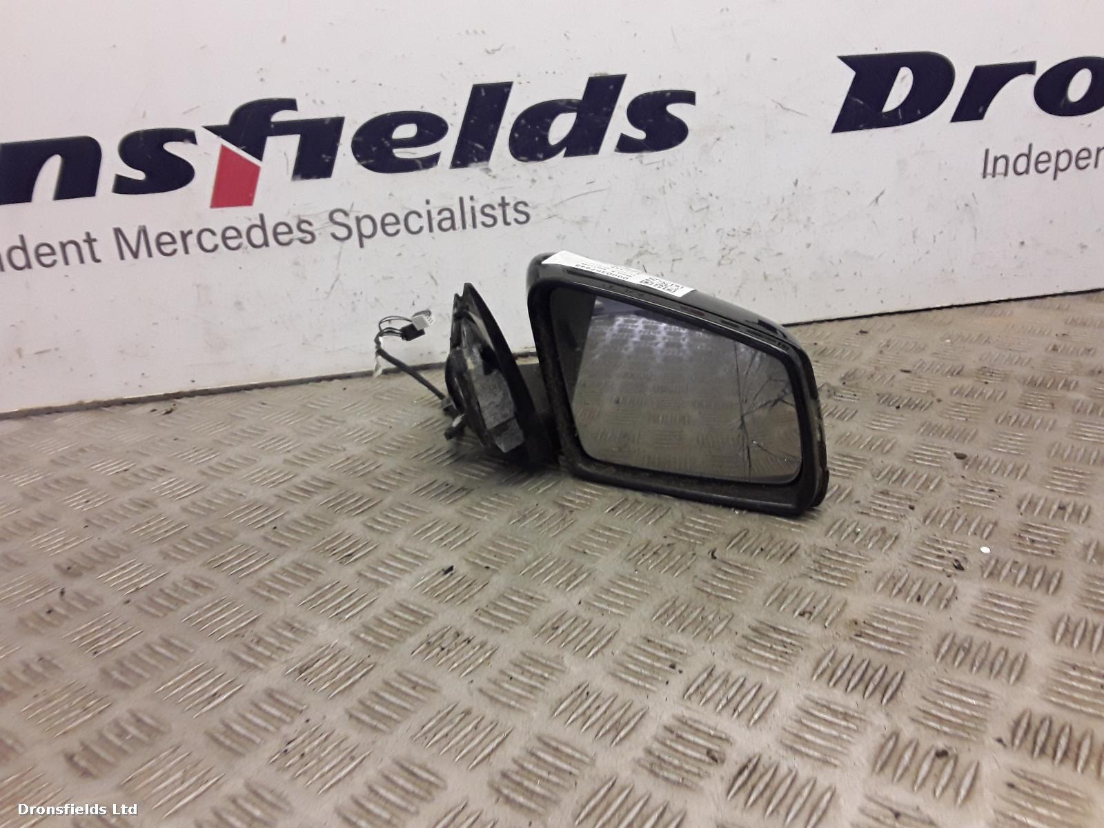 View Auto part R Door Mirror Mercedes E Class 2010