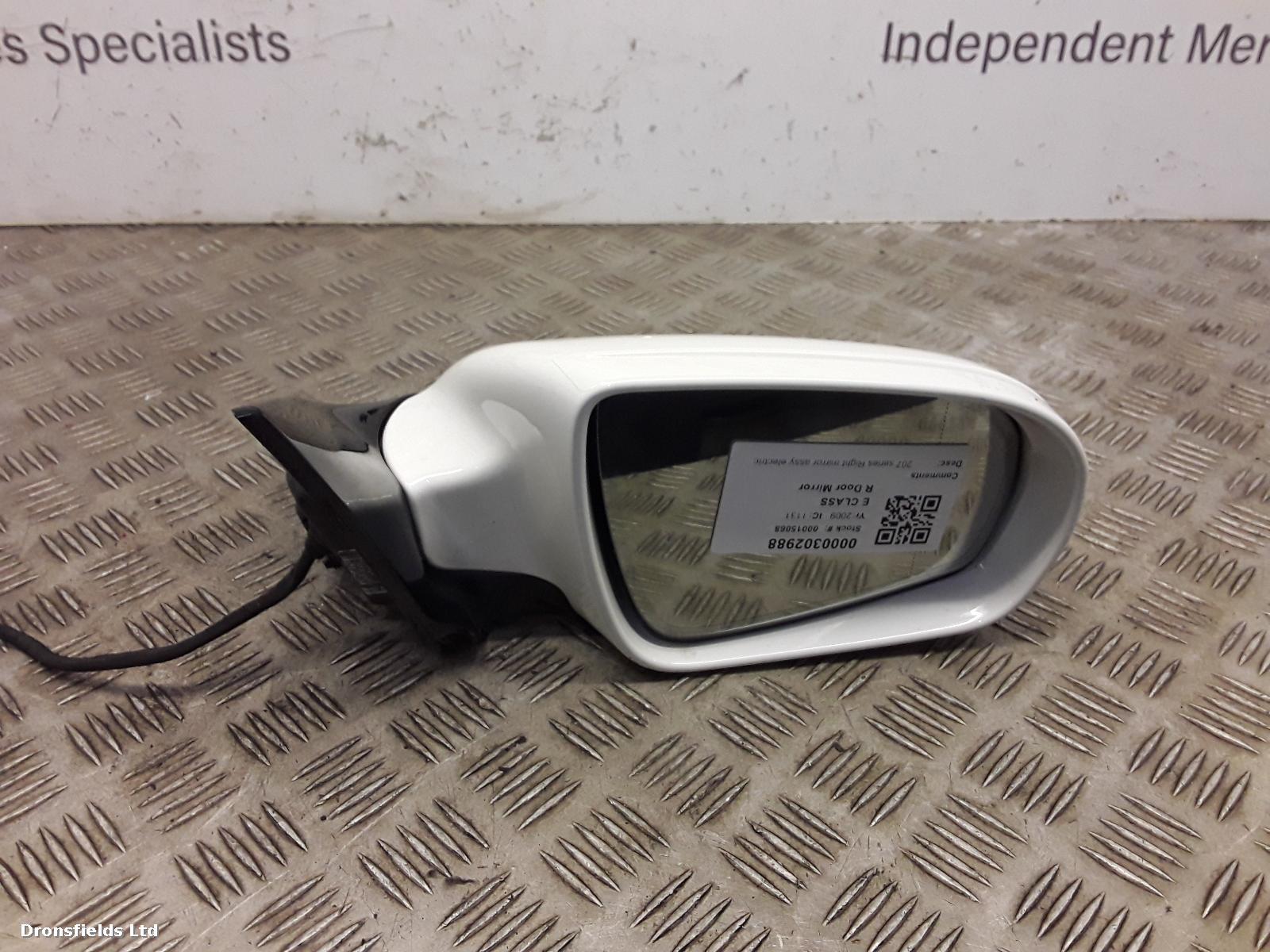 View Auto part R Door Mirror Mercedes E Class 2009