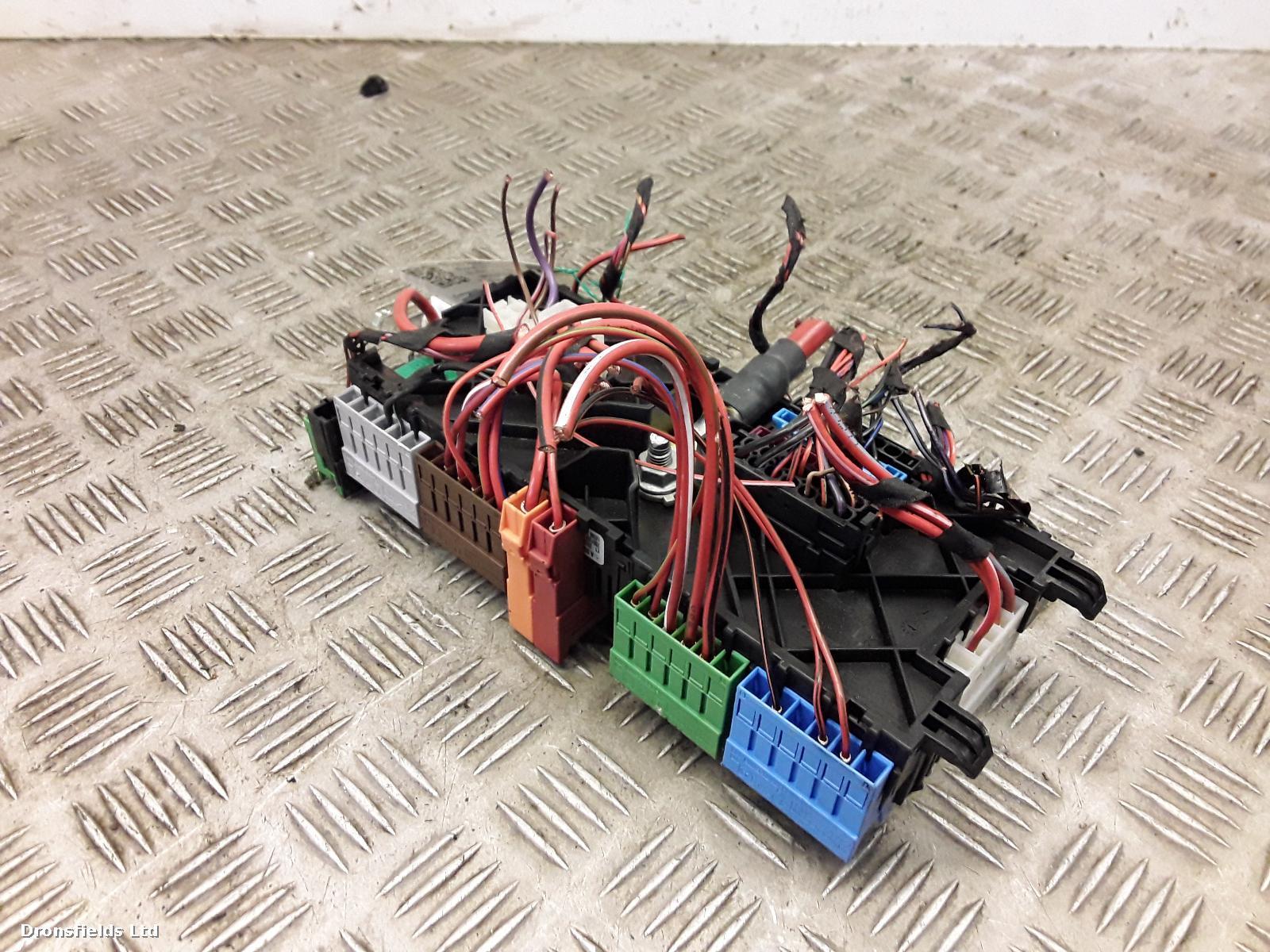 View Auto part Fuse Box Mercedes Sprinter 2020