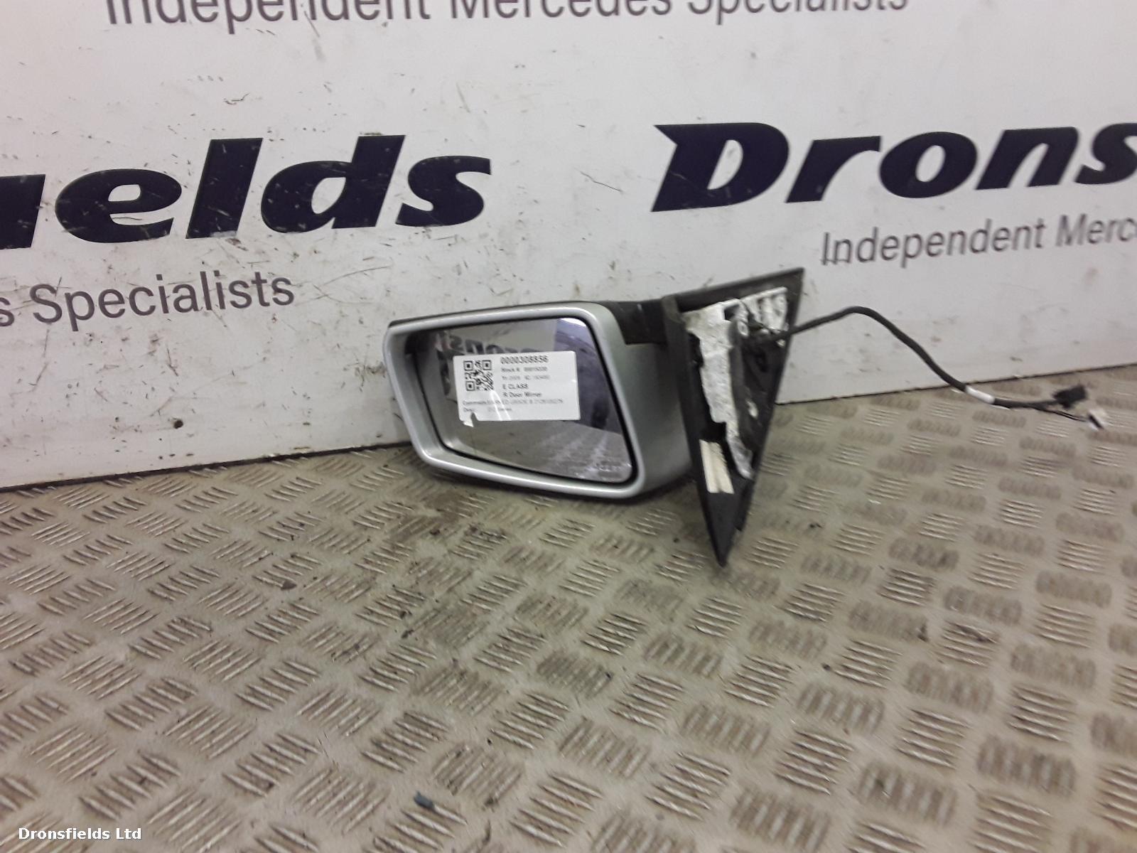 View Auto part R Door Mirror Mercedes E Class 2009