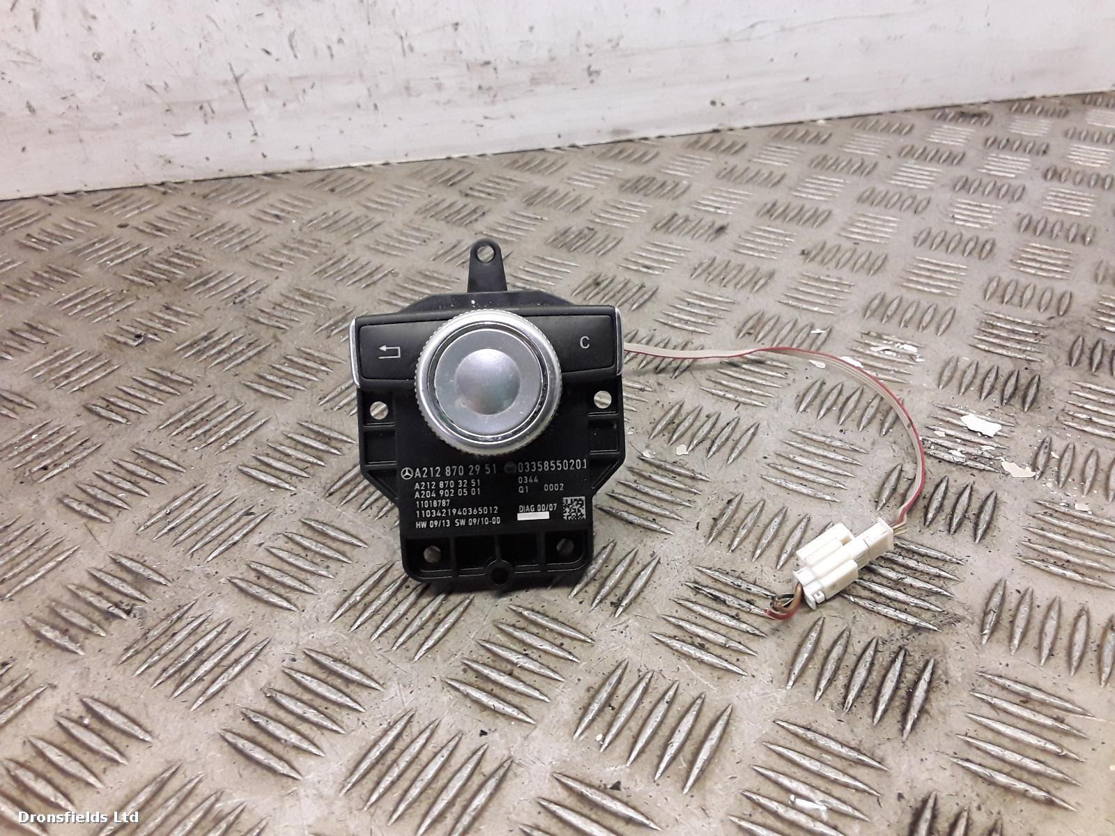 View Auto part Misc Switch Mercedes E Class 2010