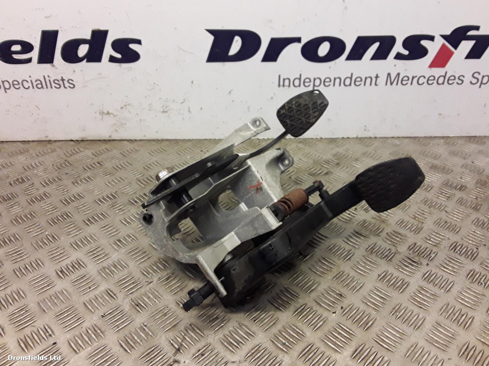 View Auto part Misc Mercedes Sprinter 2002